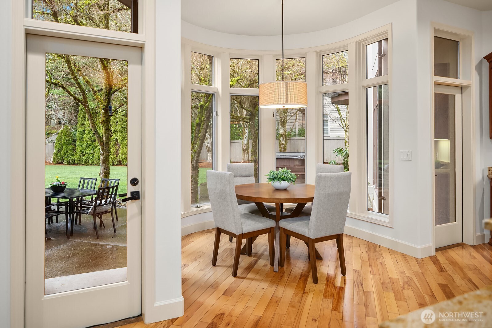 3533 262nd Avenue SE