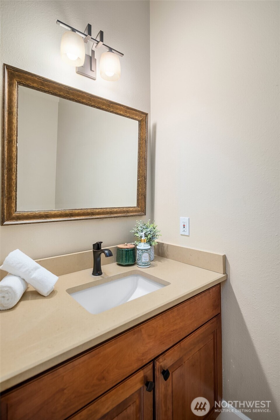 3533 262nd Avenue SE