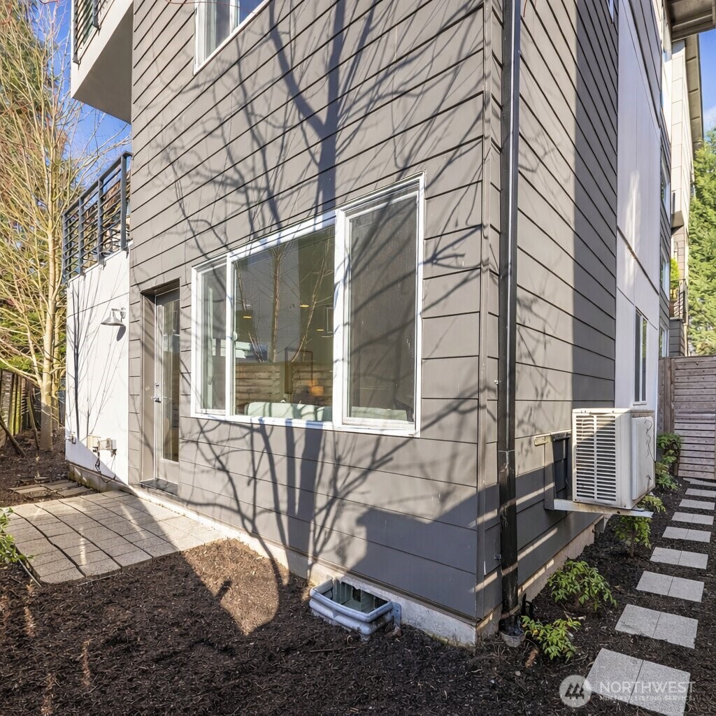 10451 Alderbrook Place NW