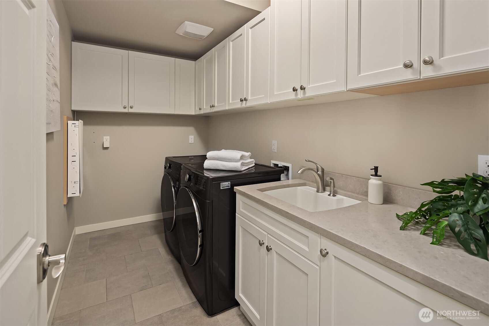 8202 196th Avenue NE