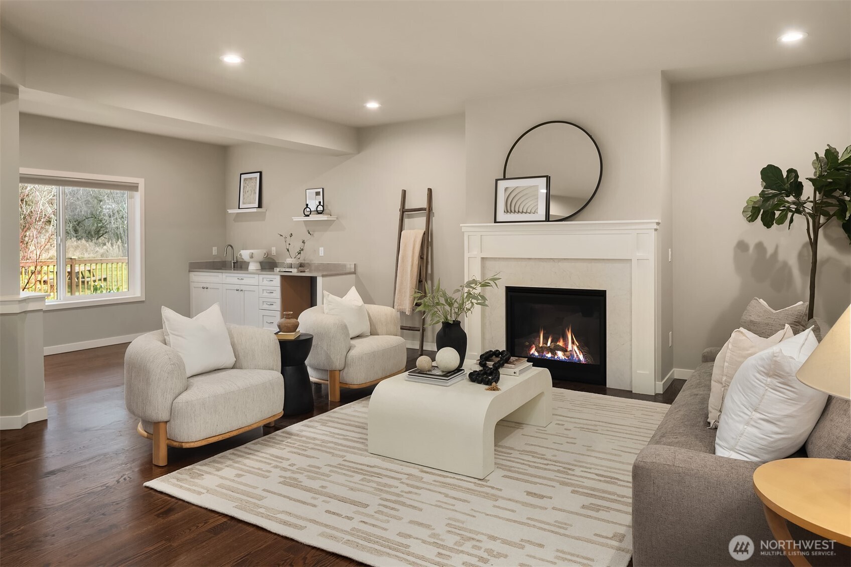 8202 196th Avenue NE