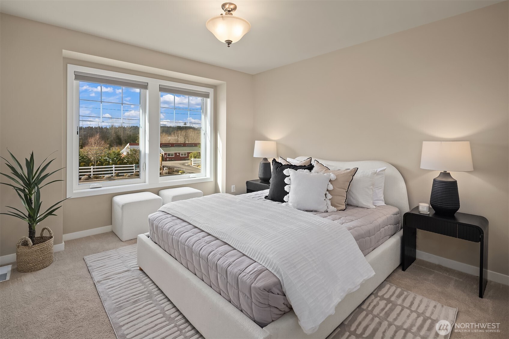 8202 196th Avenue NE