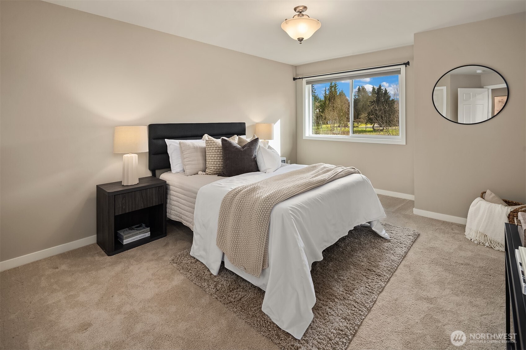 8202 196th Avenue NE