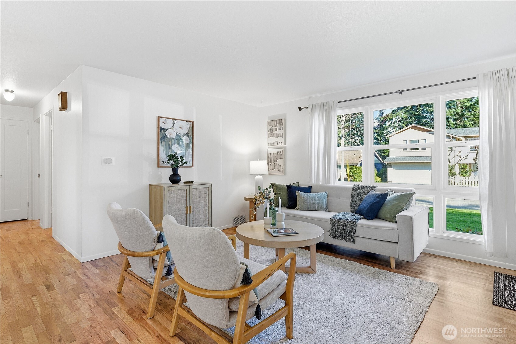 18709 12th Ave NE