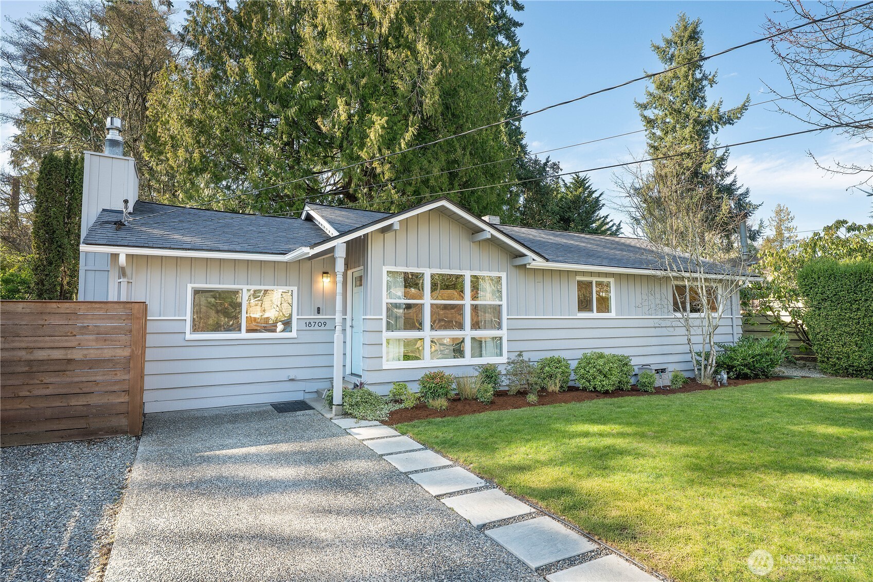18709 12th Ave NE