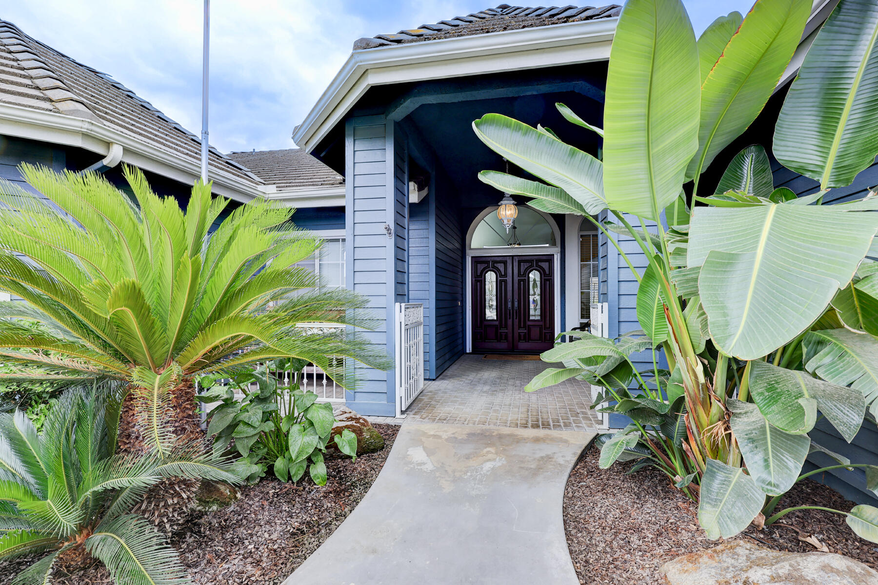 1501 E Seeger Avenue
