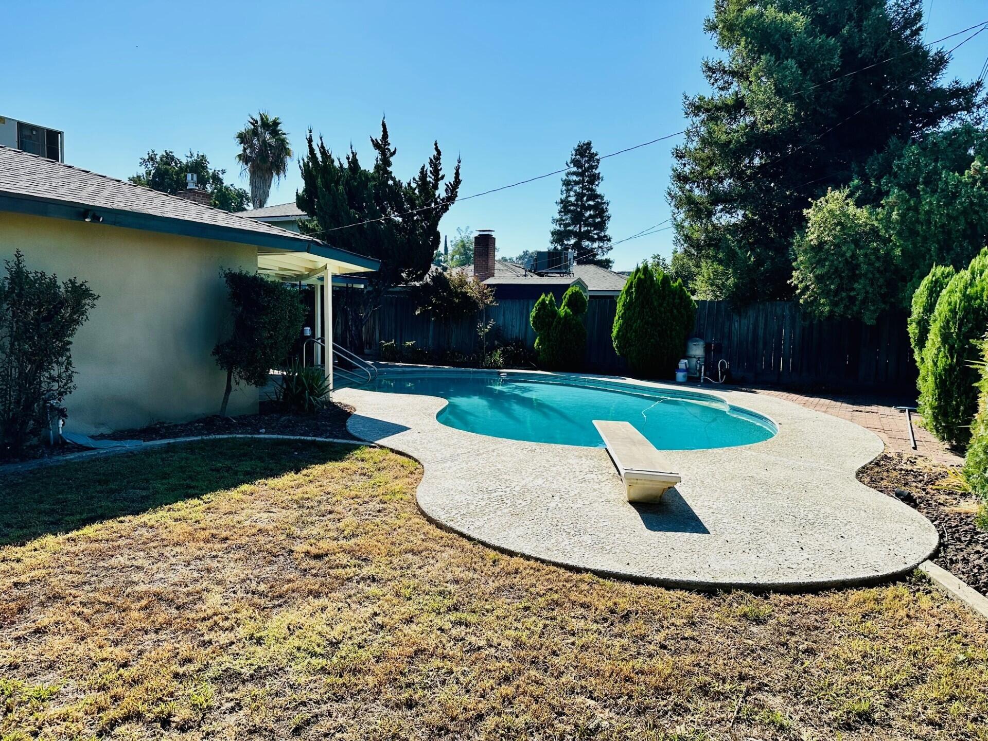 3743 S Verde Vista Street