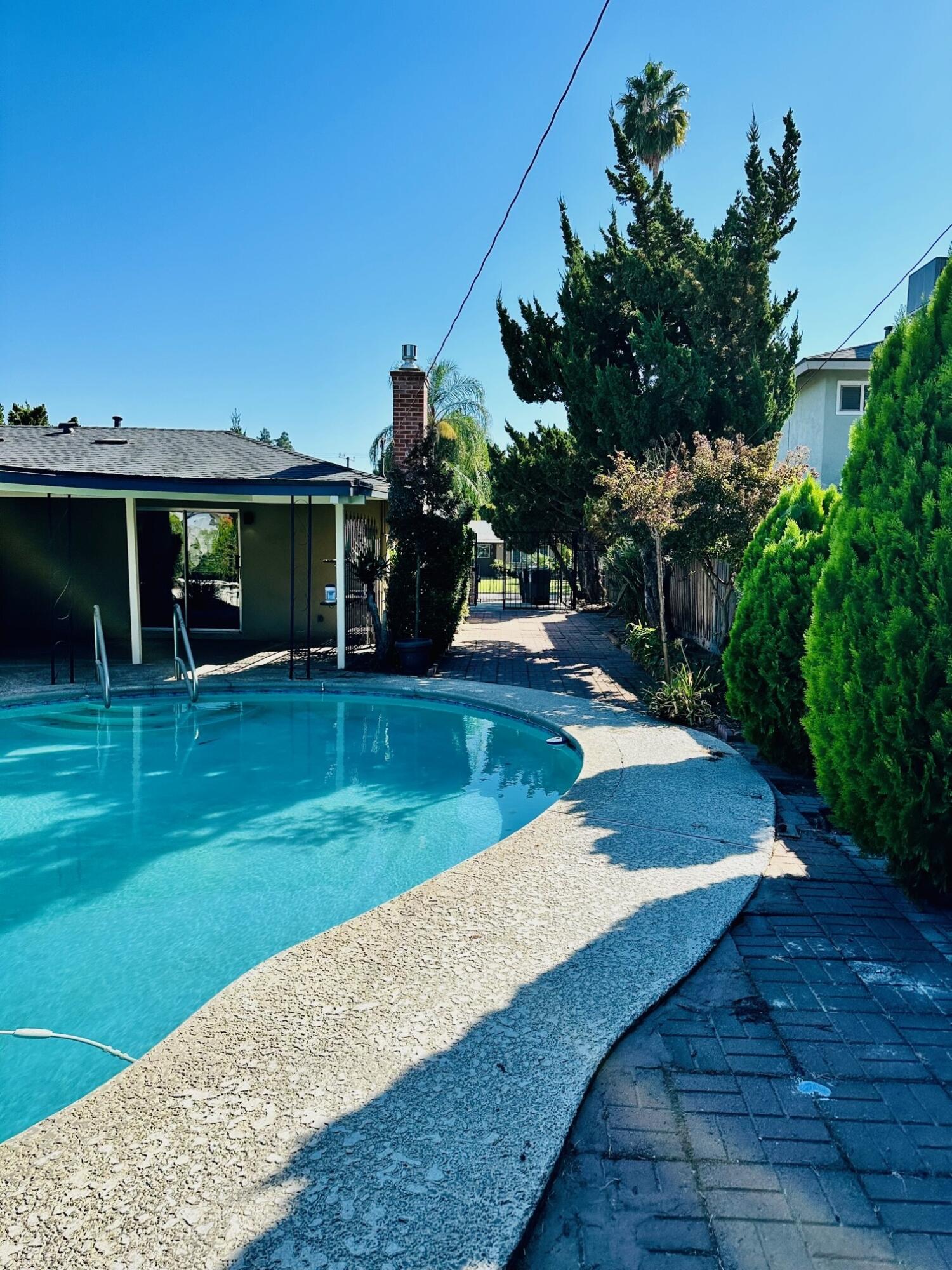 3743 S Verde Vista Street