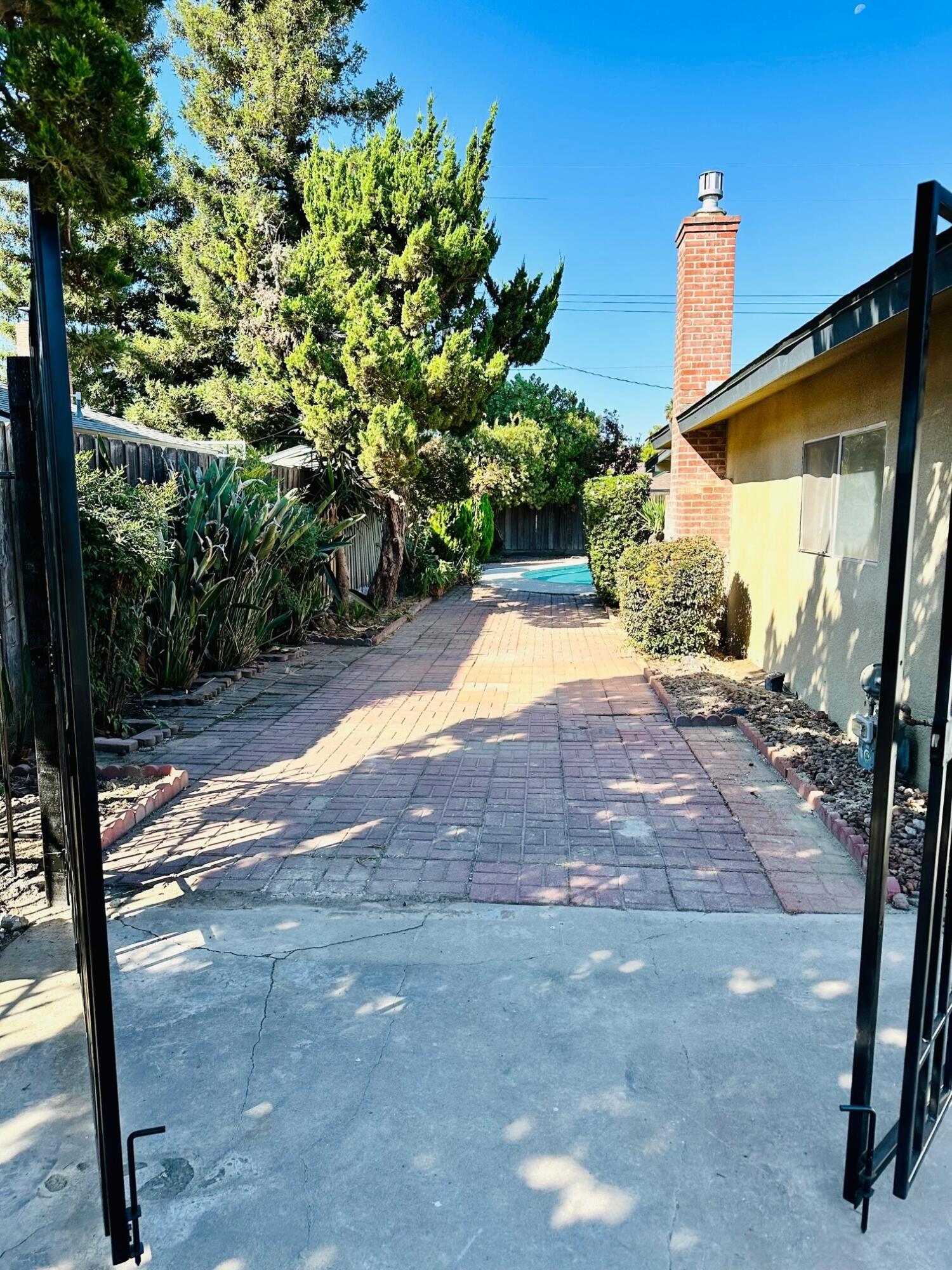 3743 S Verde Vista Street