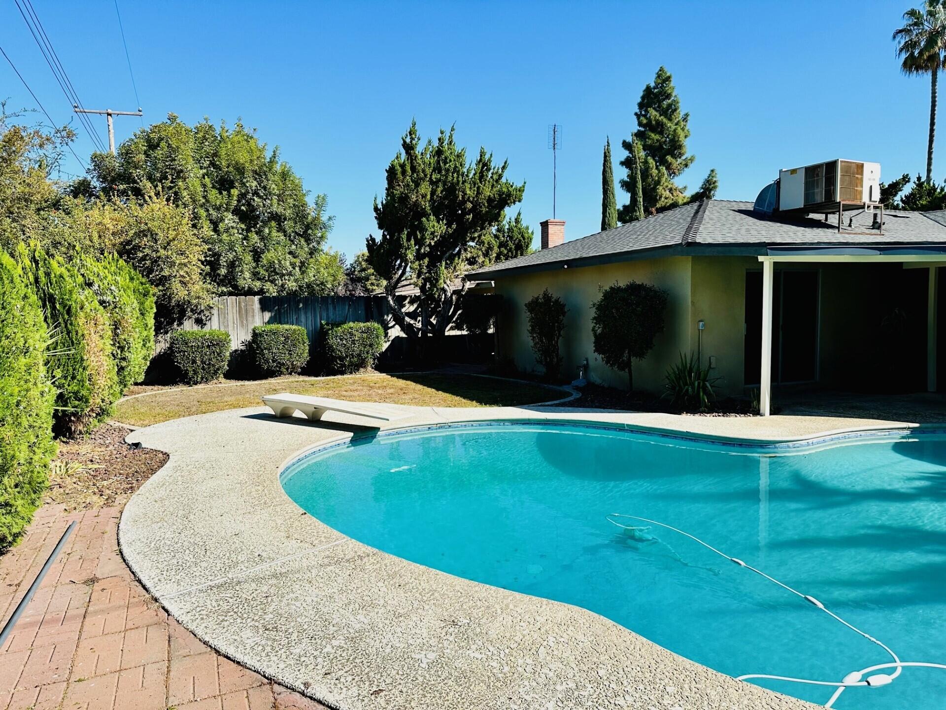 3743 S Verde Vista Street