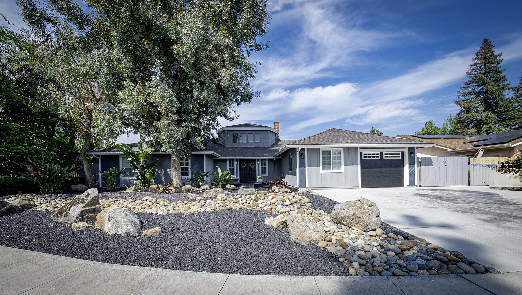823 N Bollinger Street