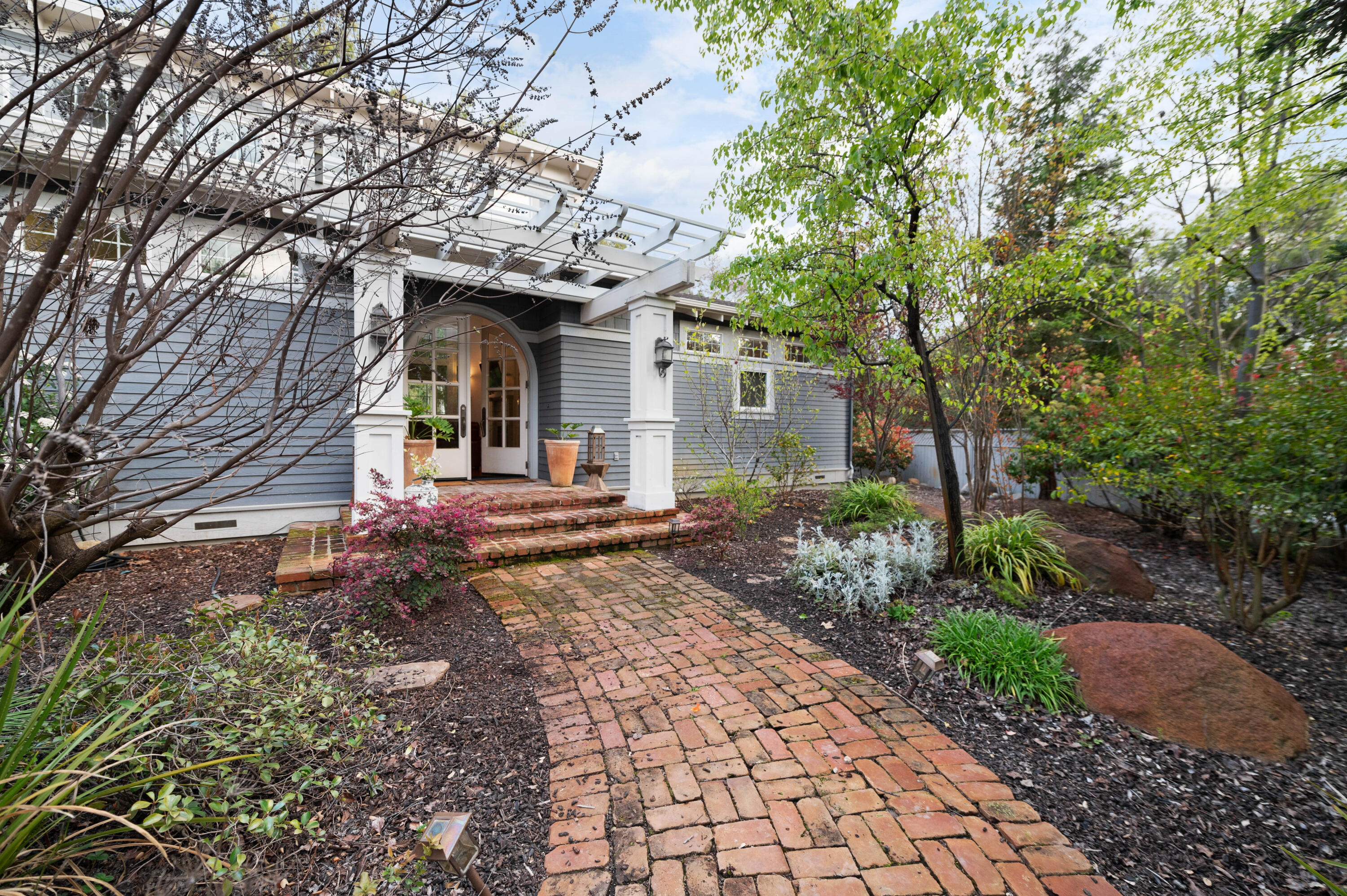 42440 Kaweah River Drive