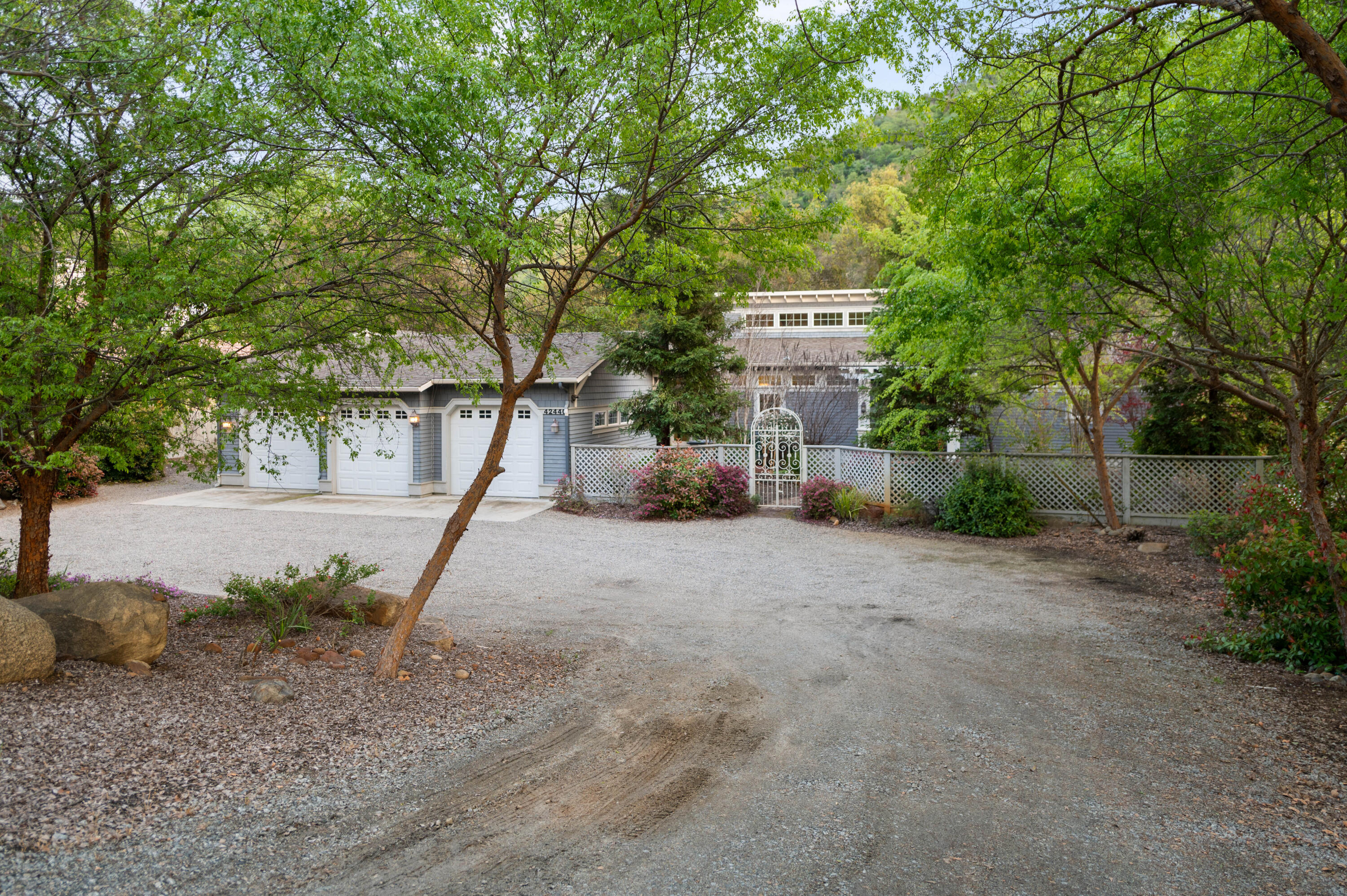 42440 Kaweah River Drive
