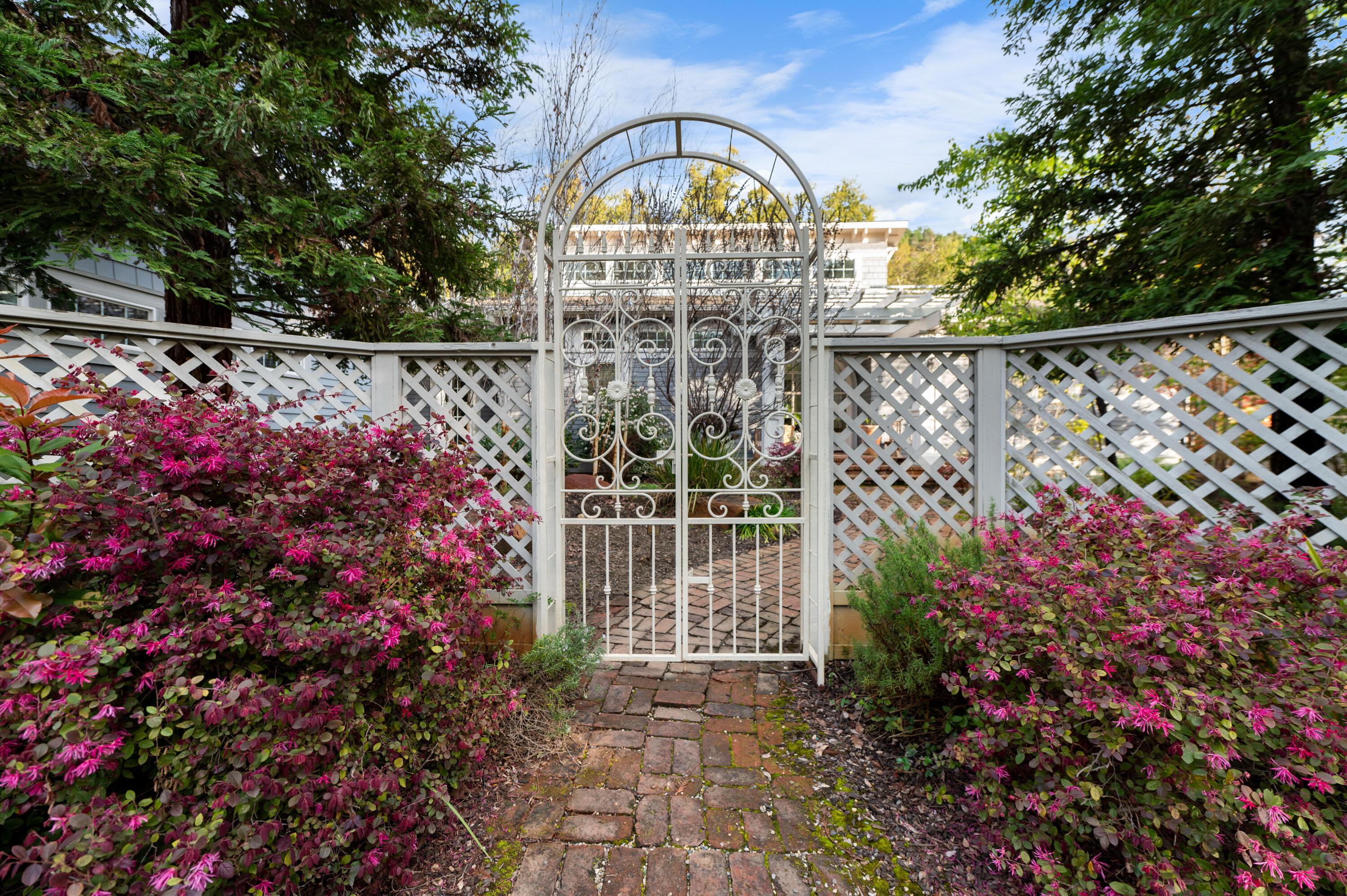 42440 Kaweah River Drive