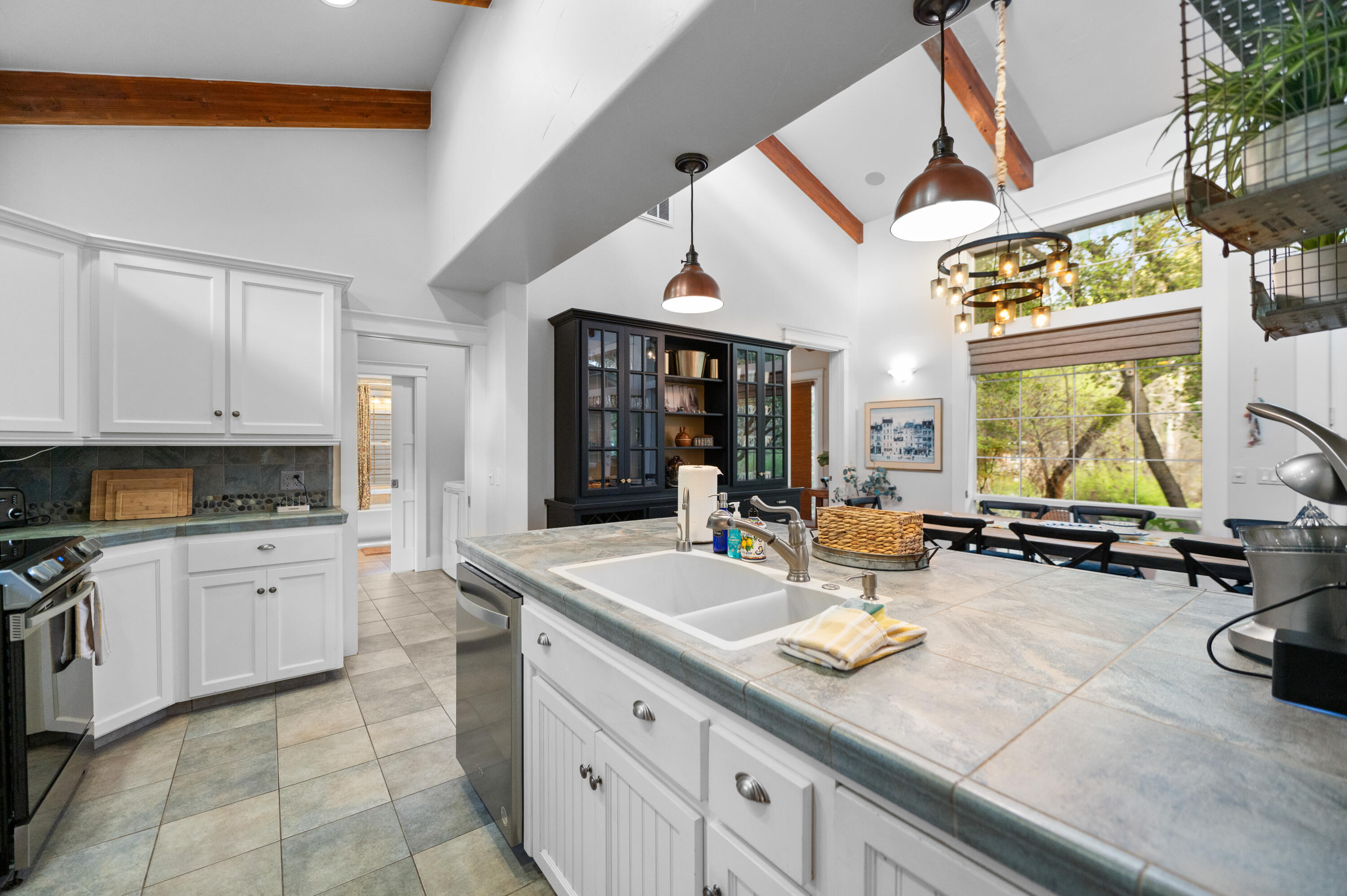 42440 Kaweah River Drive