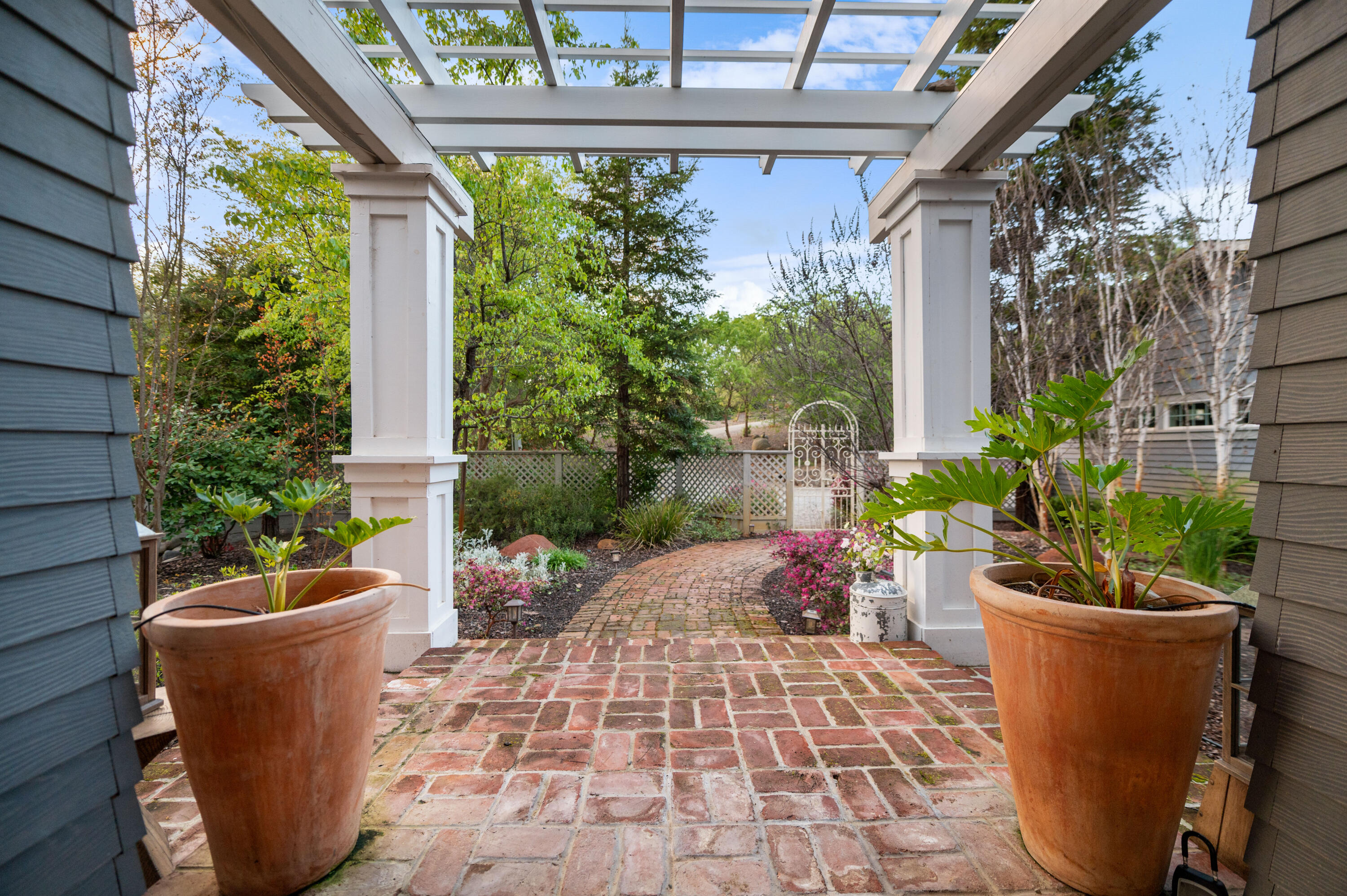 42440 Kaweah River Drive