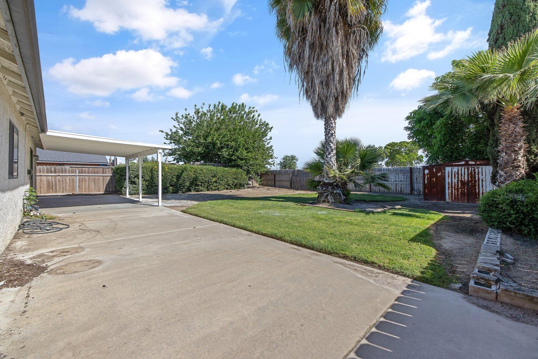 1435 E Brea Avenue