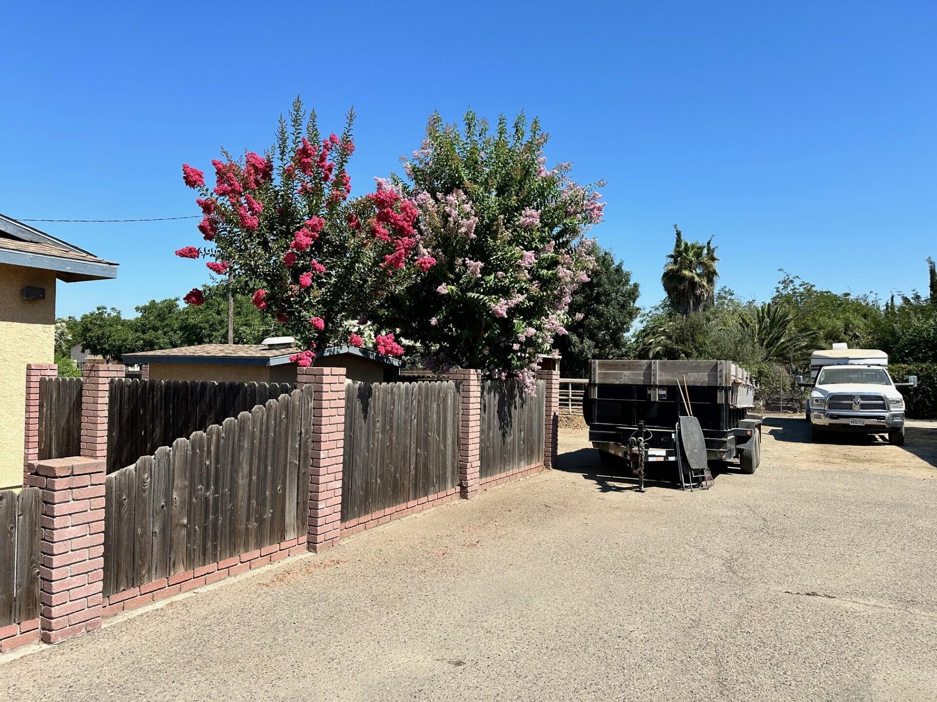 12304 Avenue 328