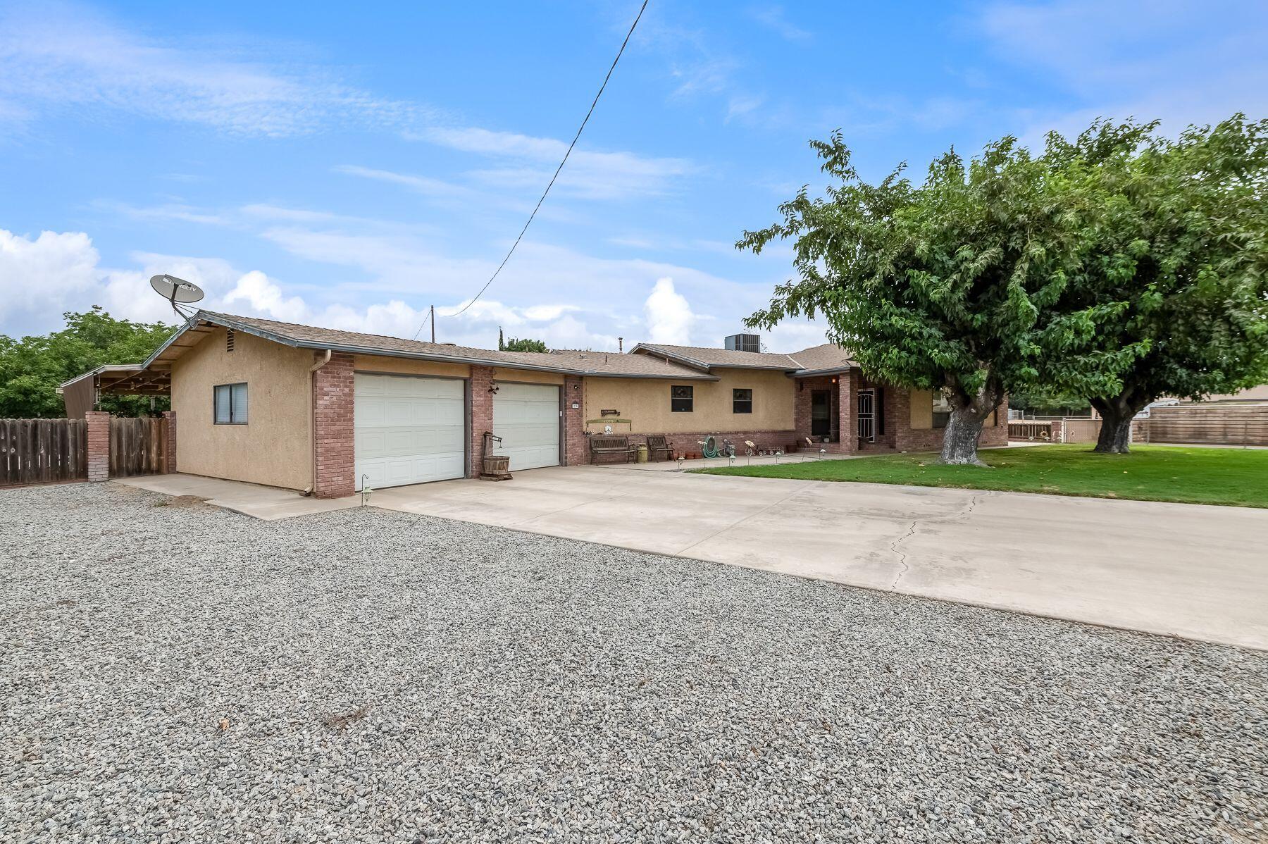 12304 Avenue 328