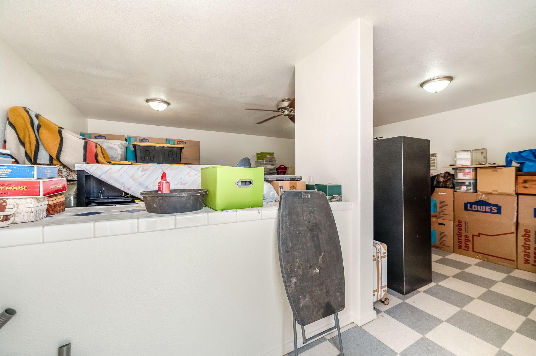 12304 Avenue 328