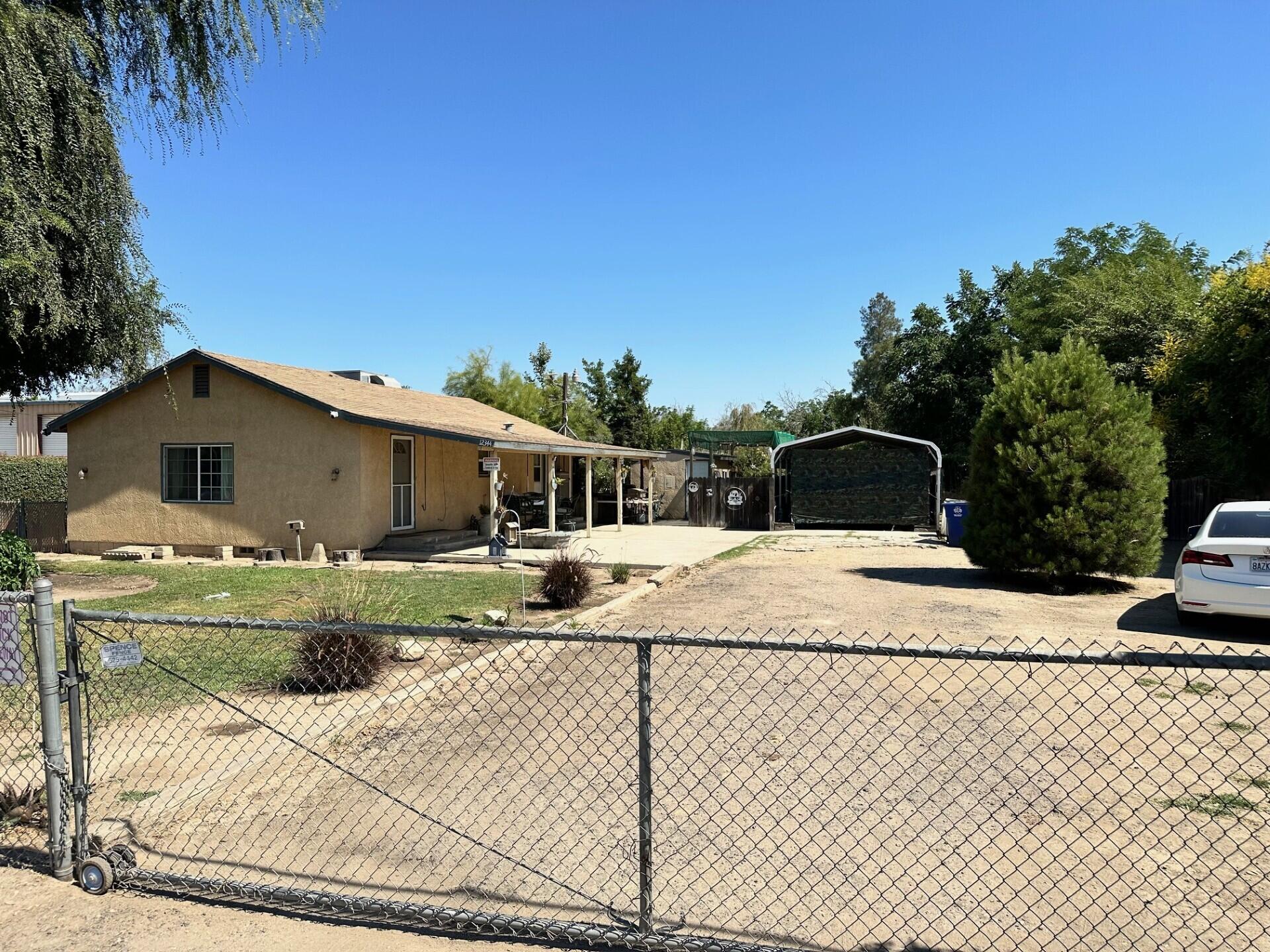 12344 Avenue 328