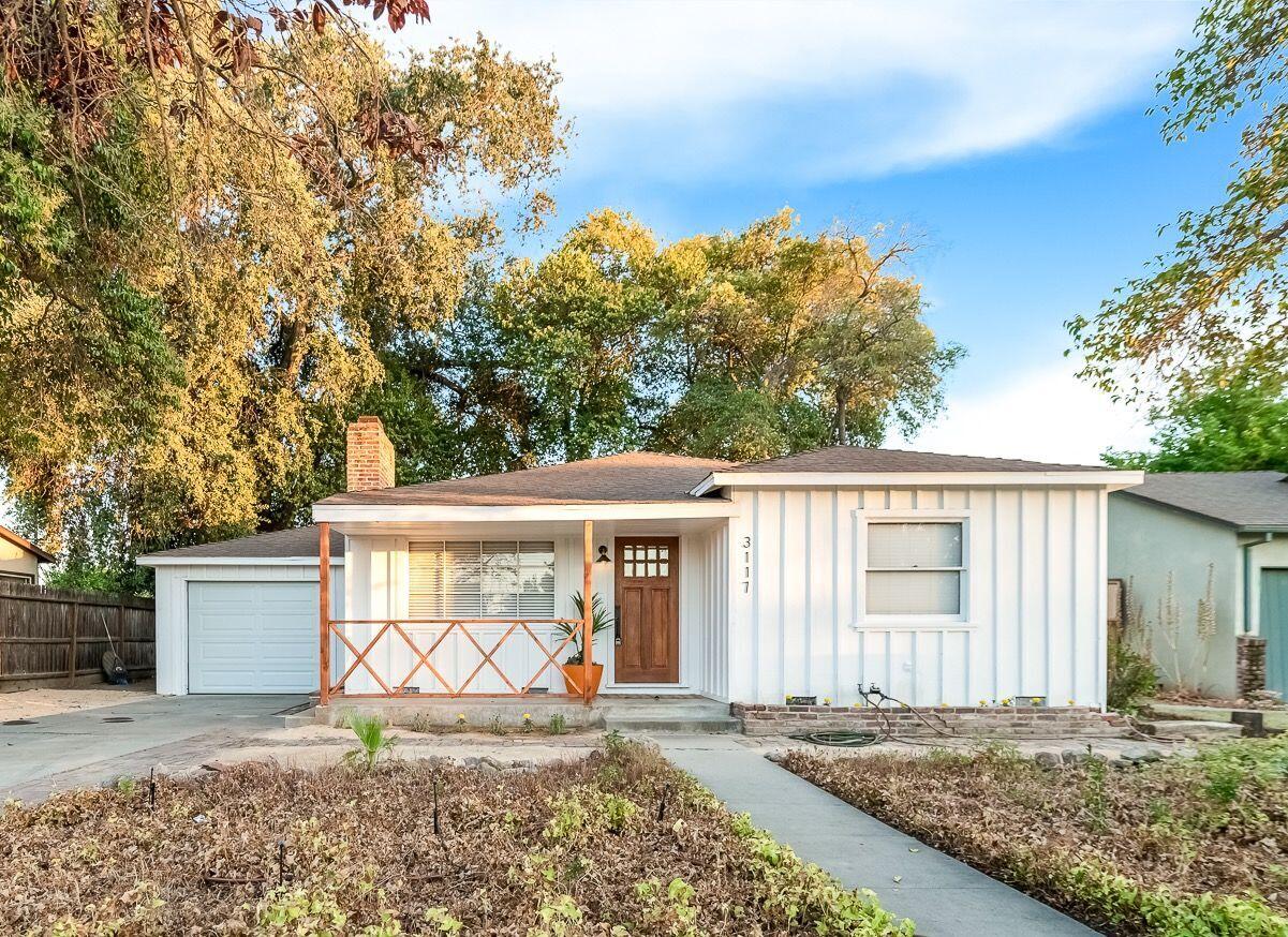 3117 E Westcott Avenue