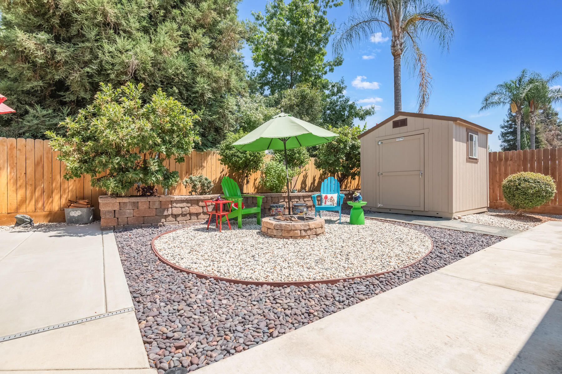 2328 E Beech Court