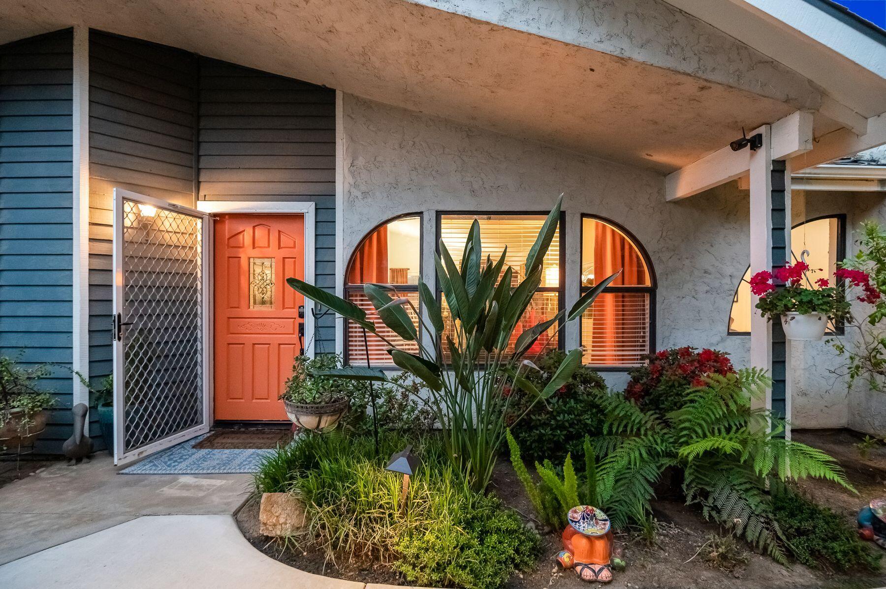 1937 S Pinnacle Street