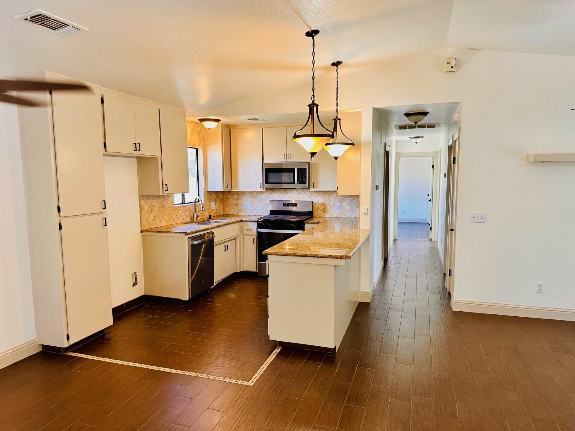 1326 S Liberty Street