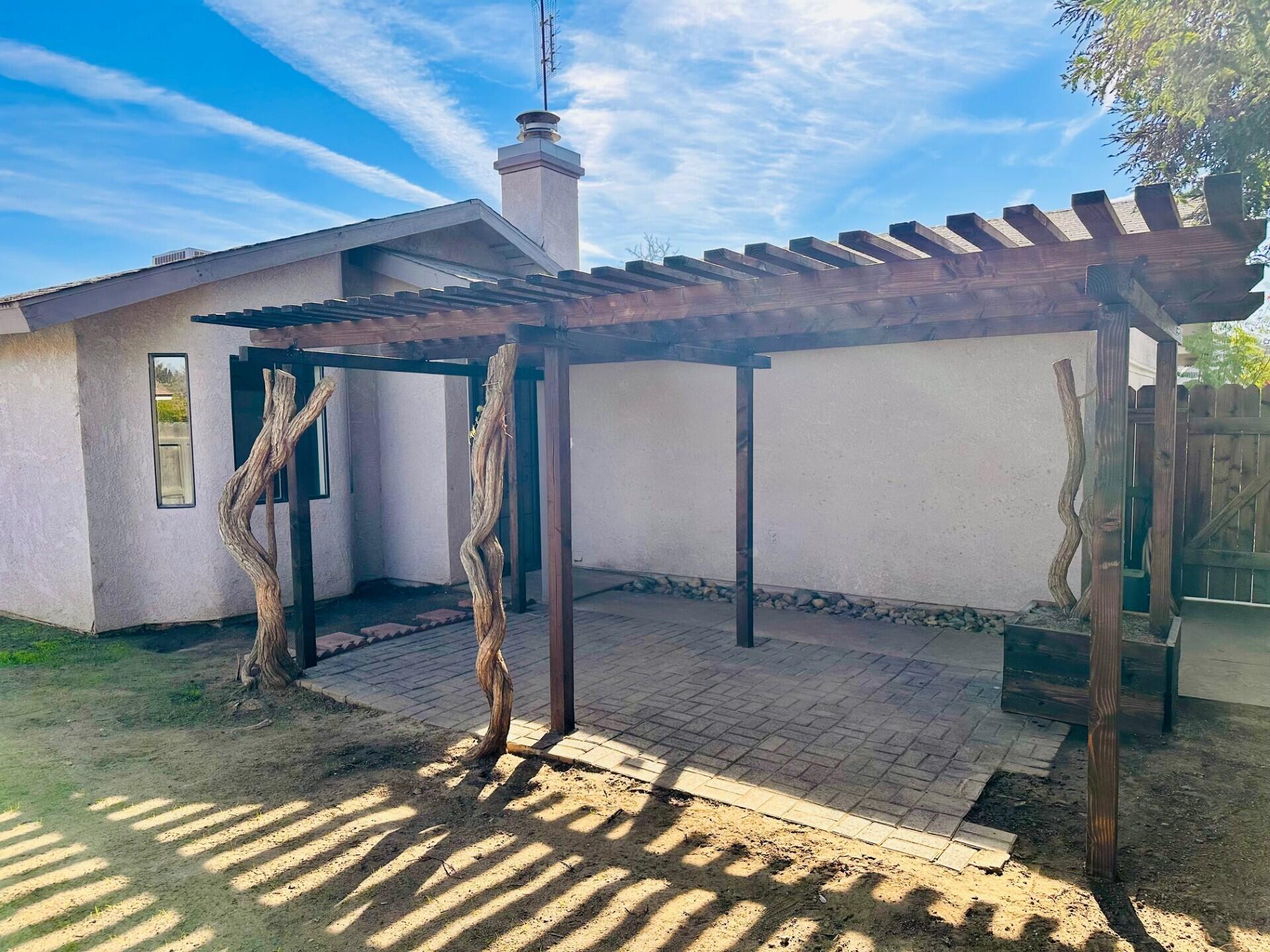 1326 S Liberty Street