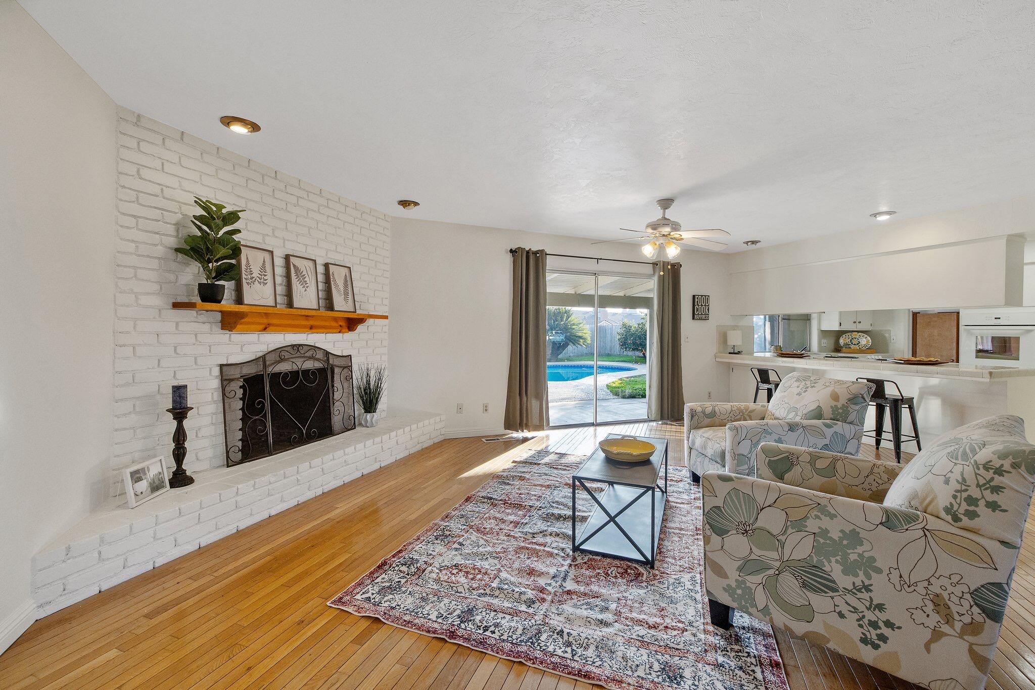 3549 W Mccormick Drive