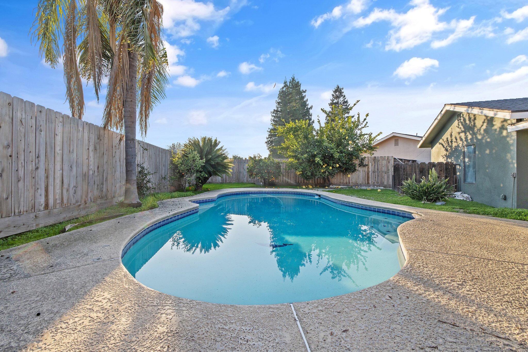 3549 W Mccormick Drive