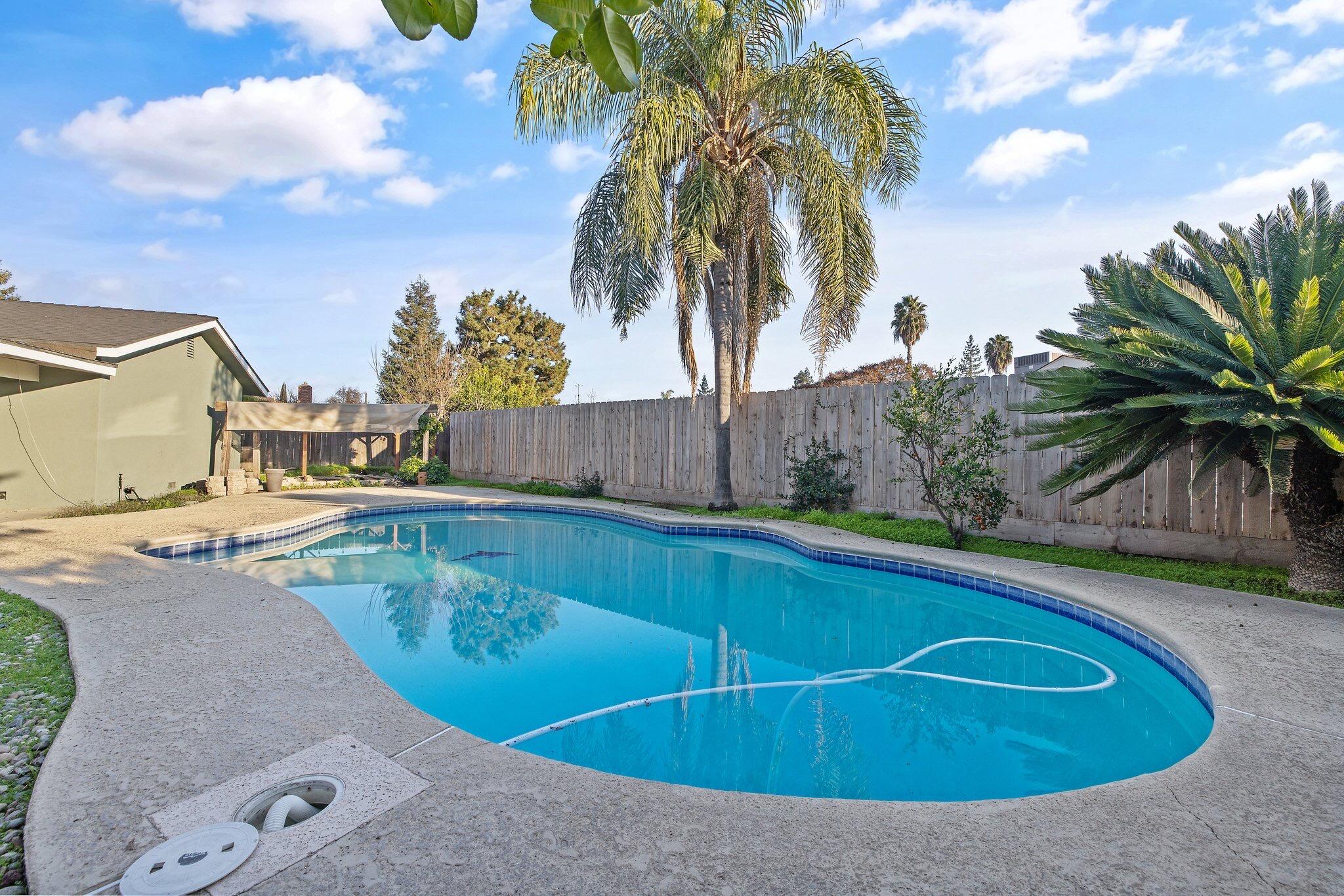3549 W Mccormick Drive