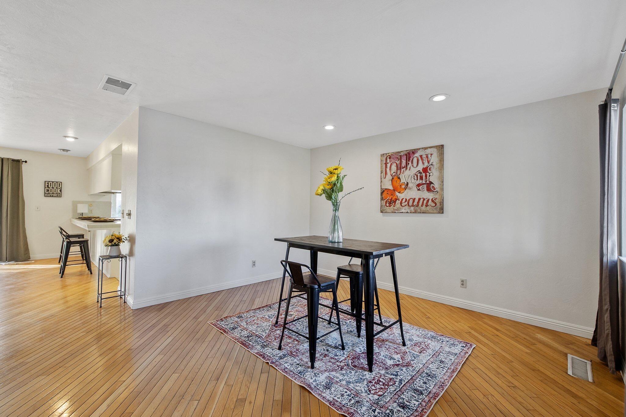 3549 W Mccormick Drive