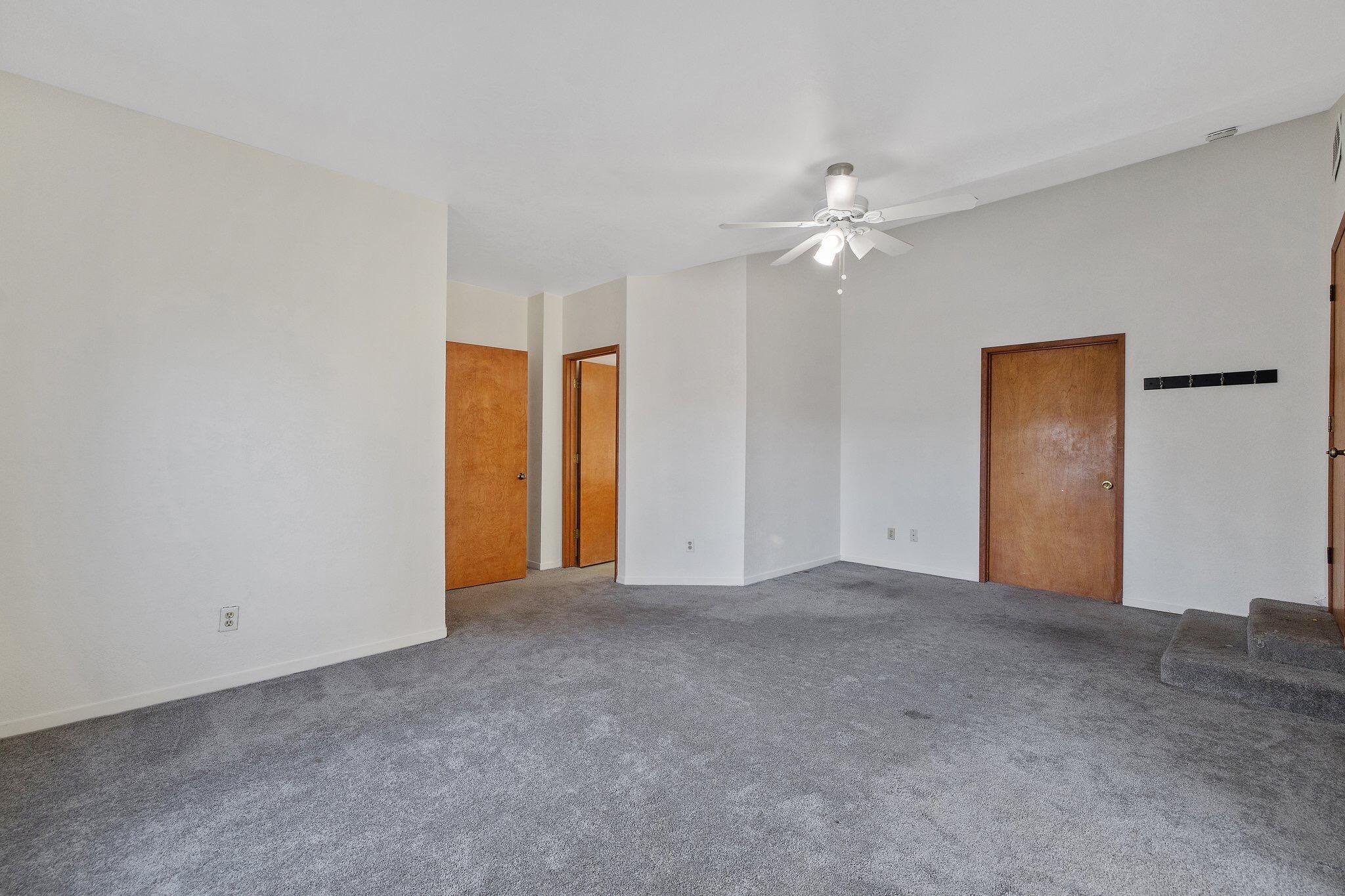 3549 W Mccormick Drive