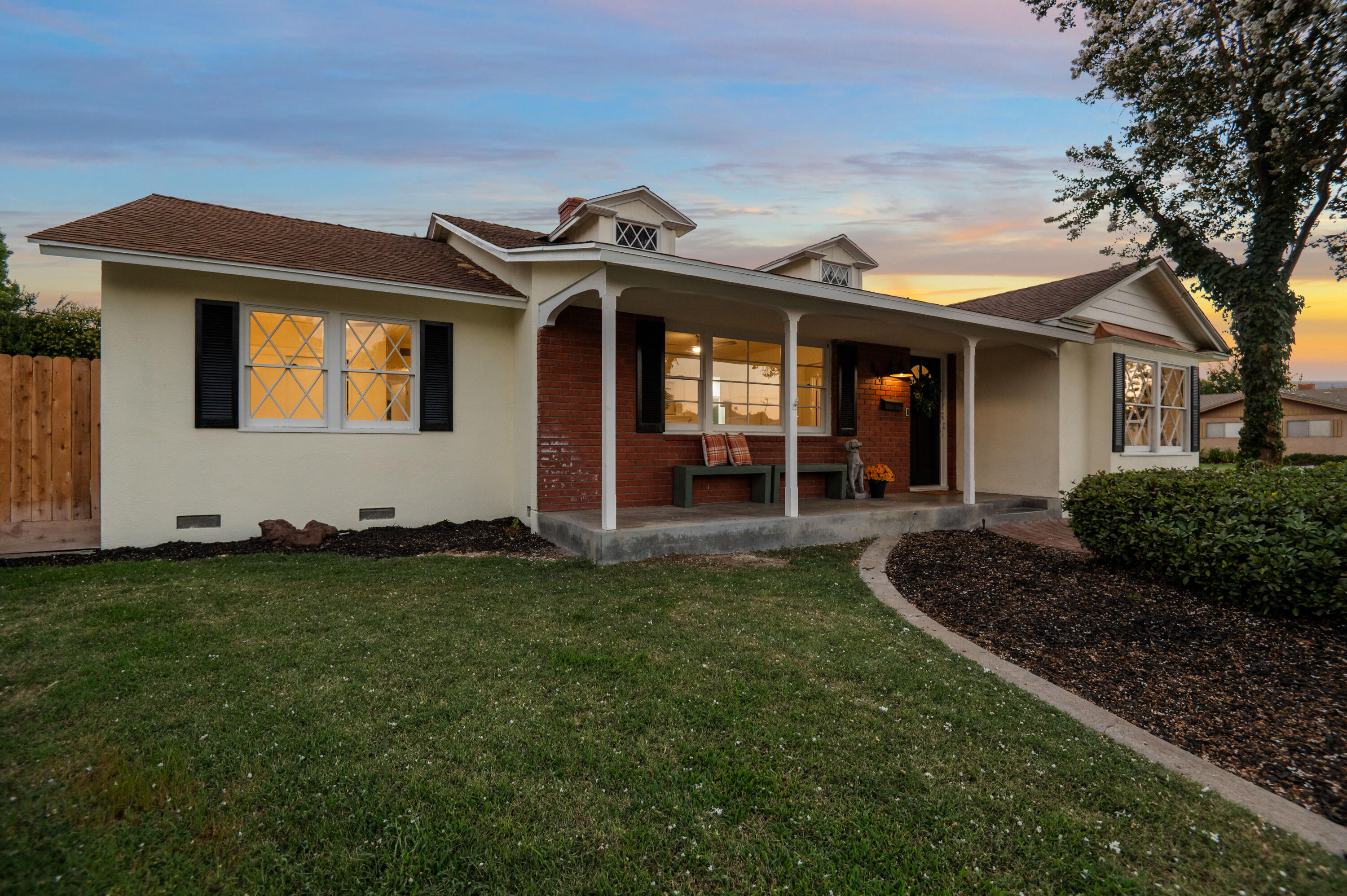 844 S Whitney Drive