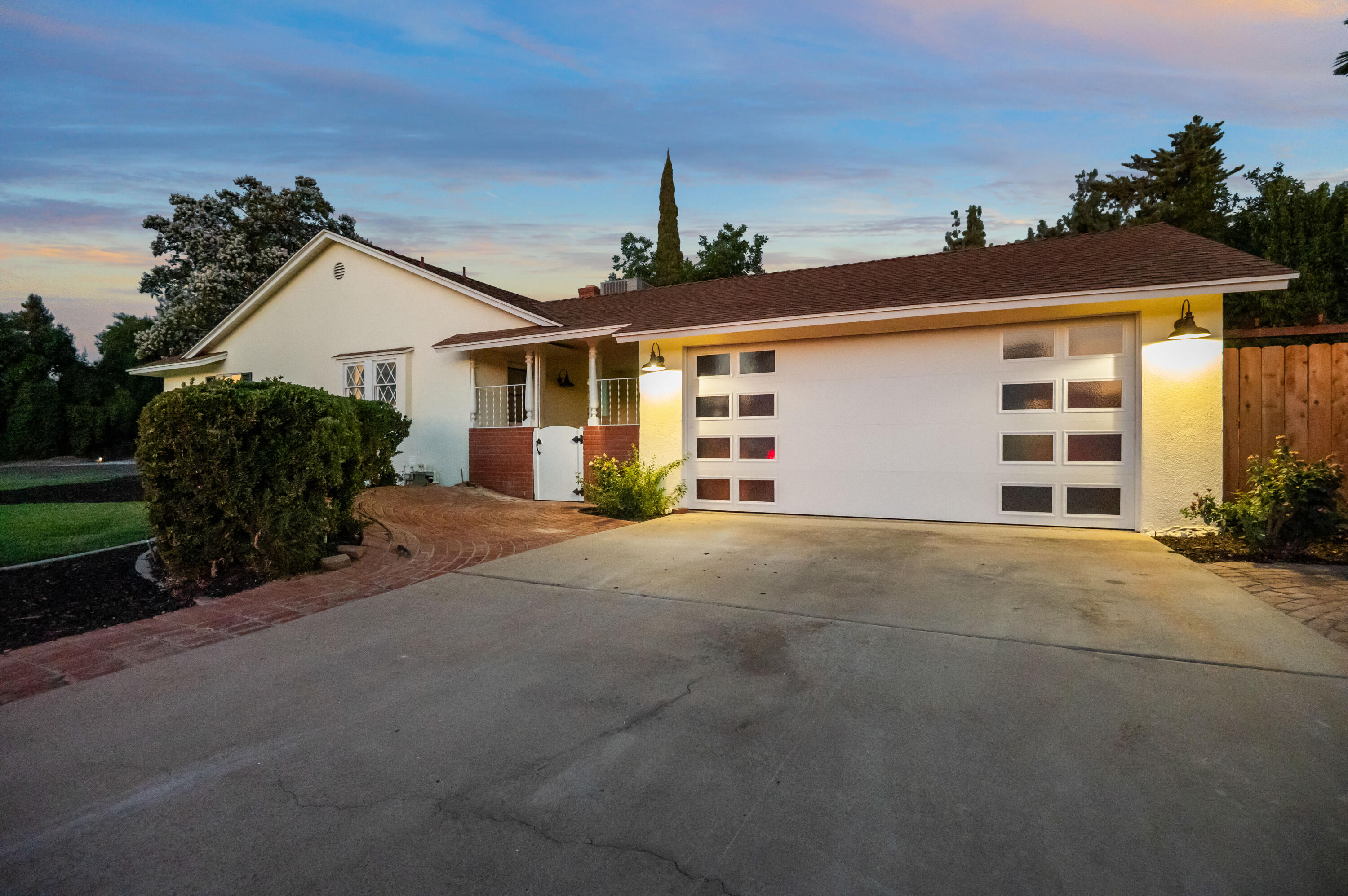 844 S Whitney Drive