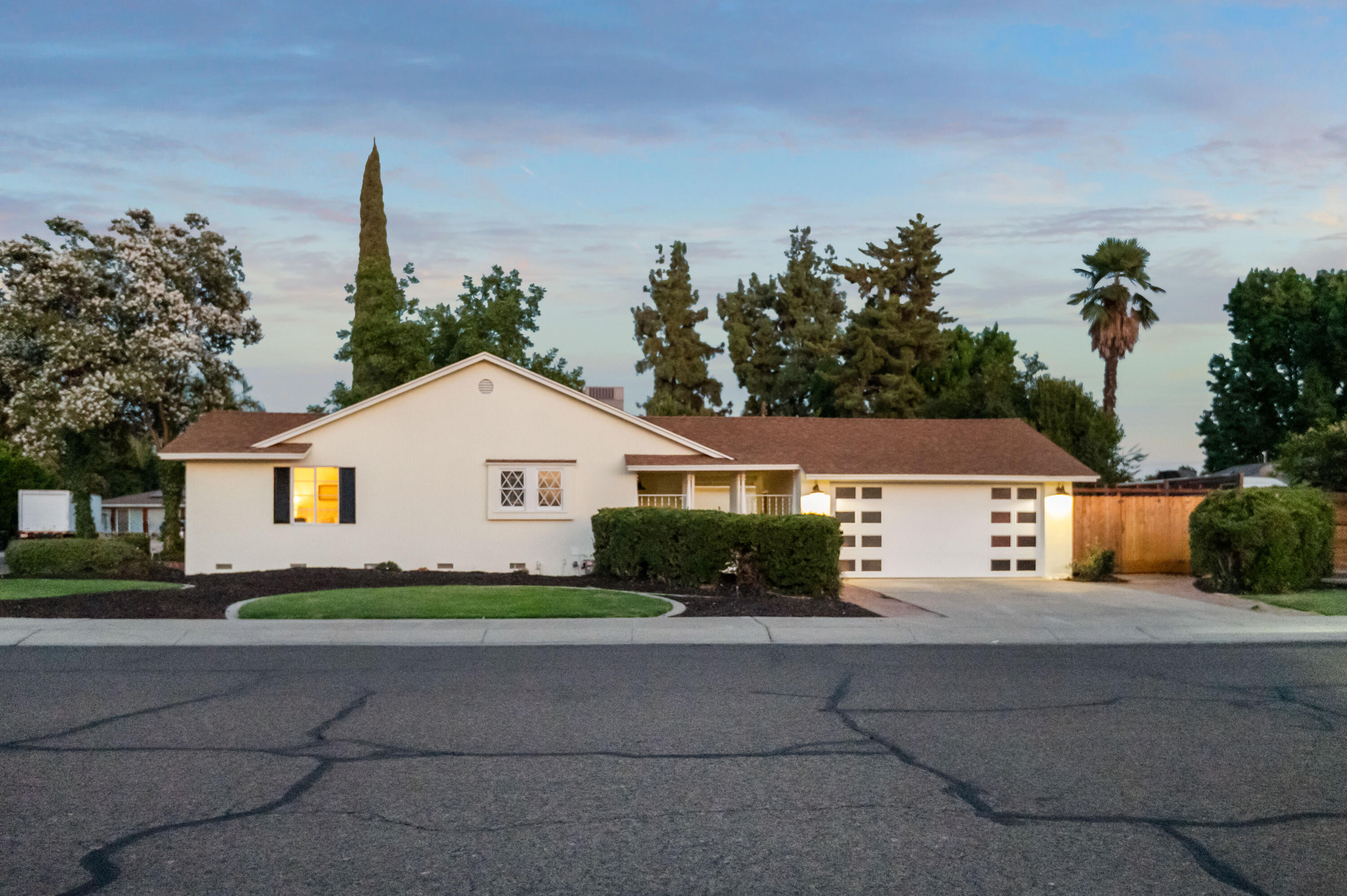 844 S Whitney Drive