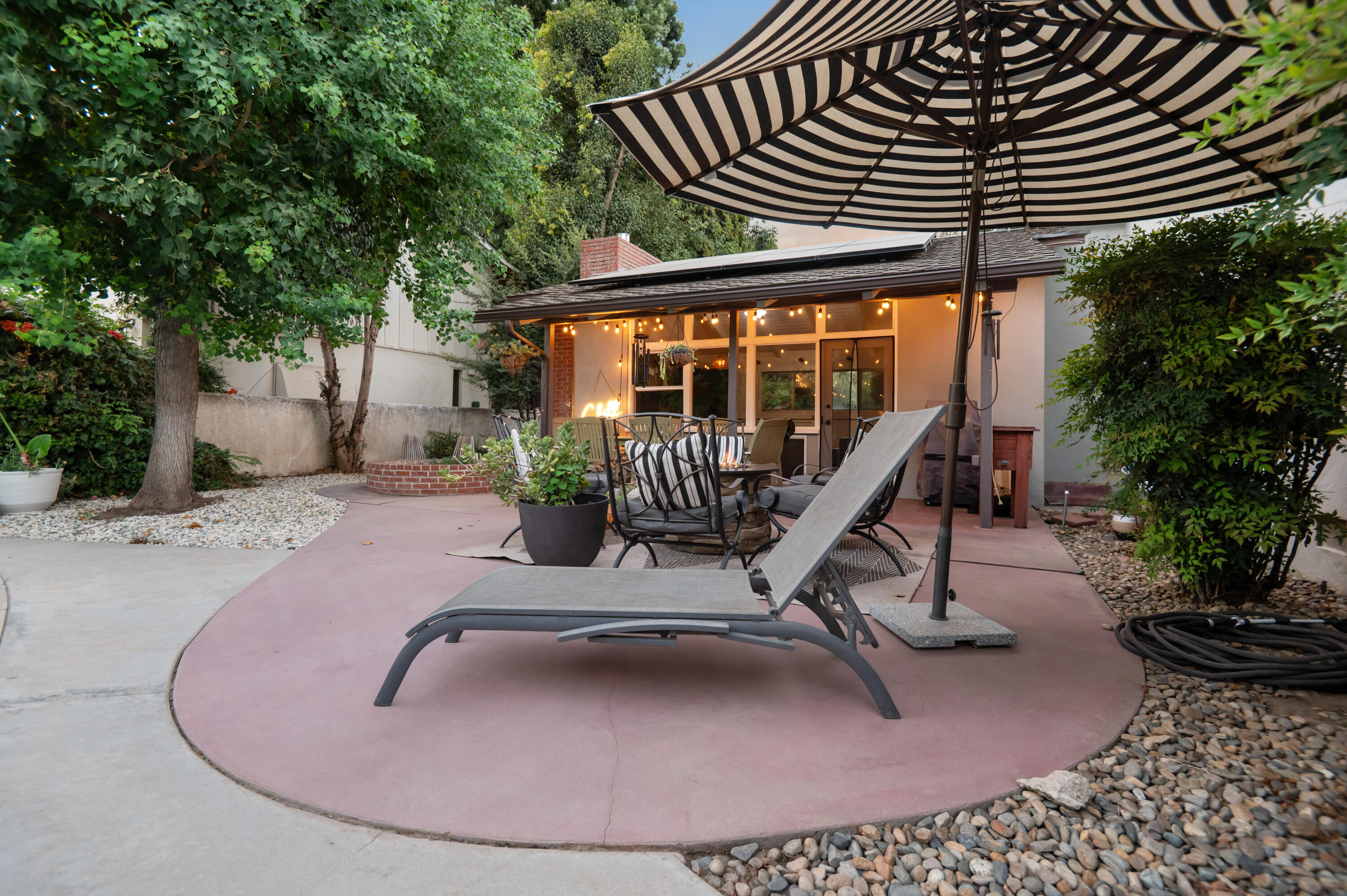 1401 W Myrtle