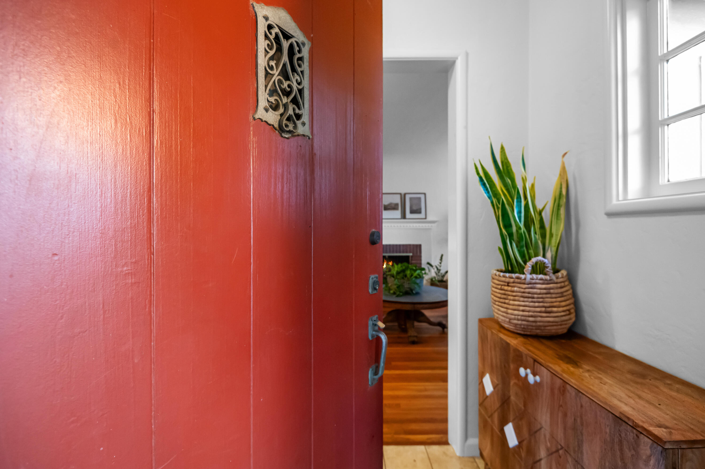1401 W Myrtle