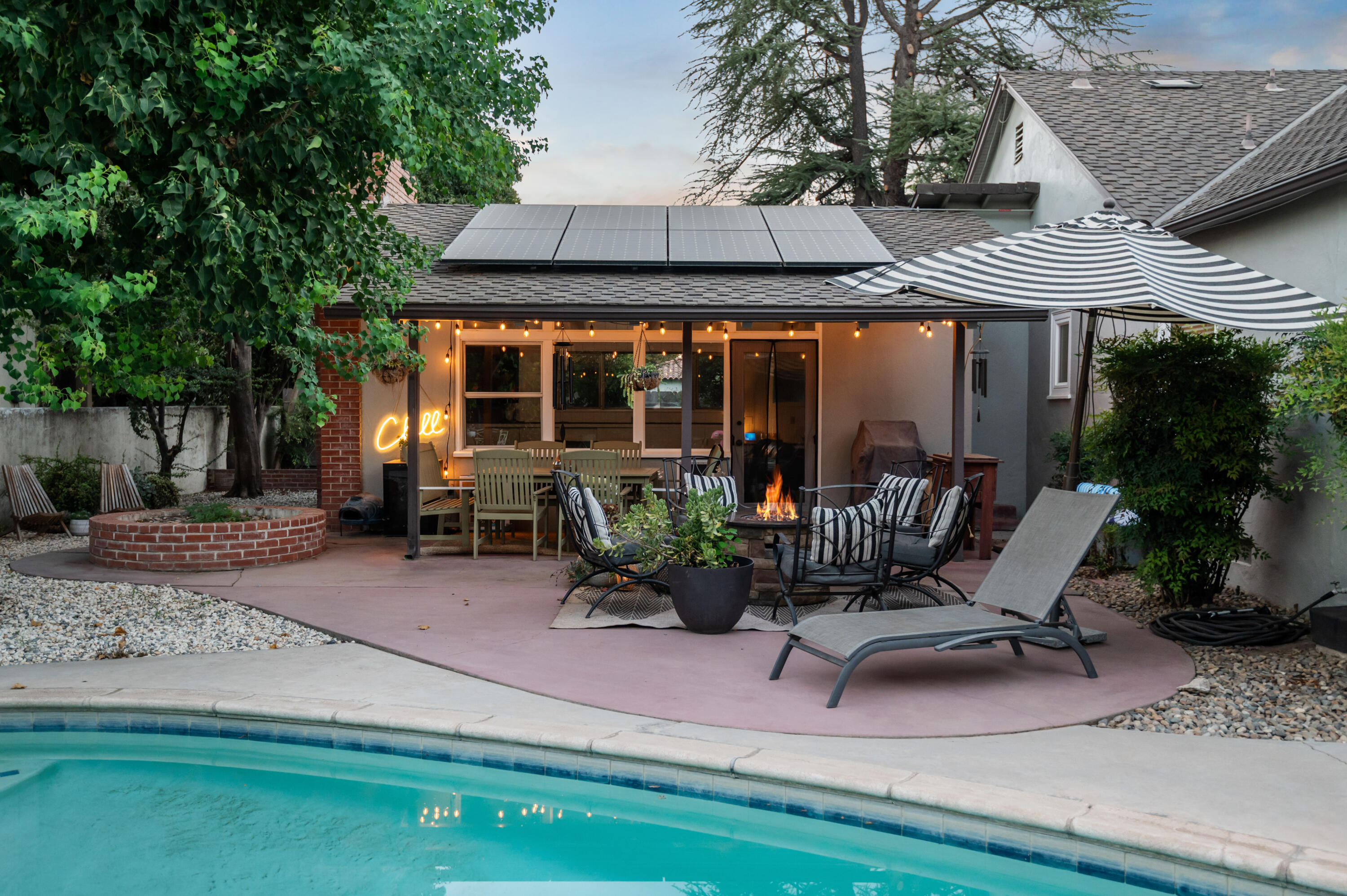 1401 W Myrtle