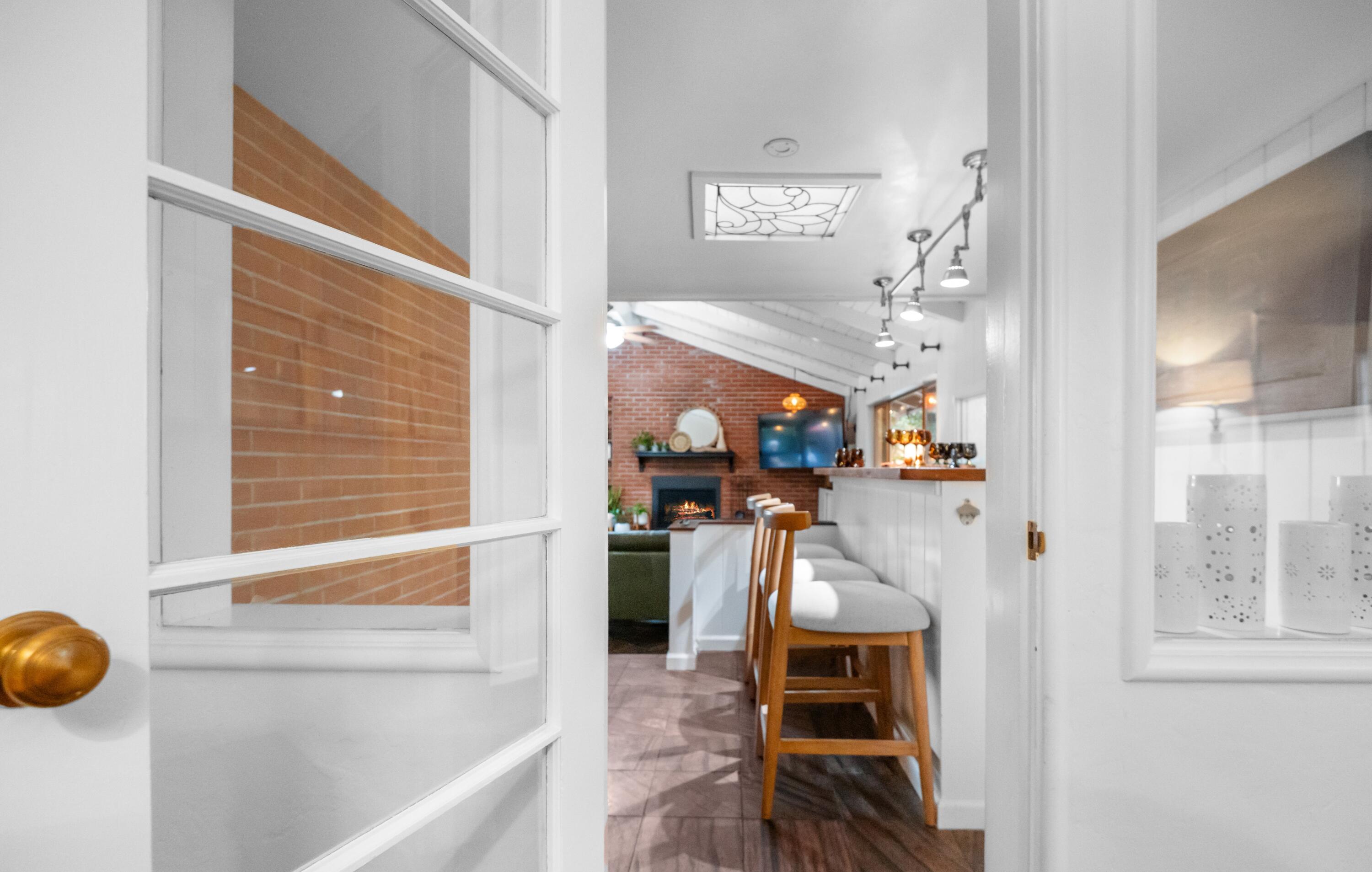 1401 W Myrtle