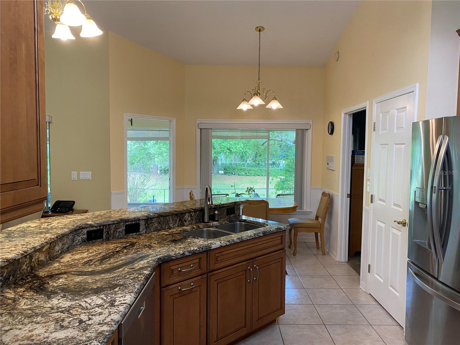 9224 WATER MEADOW CT