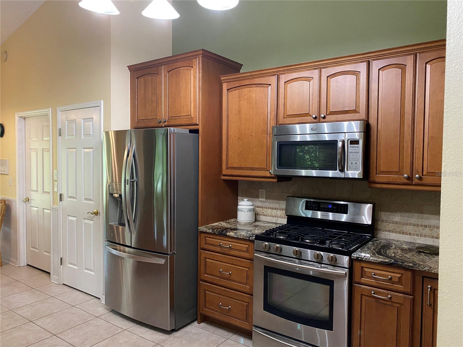 9224 WATER MEADOW CT