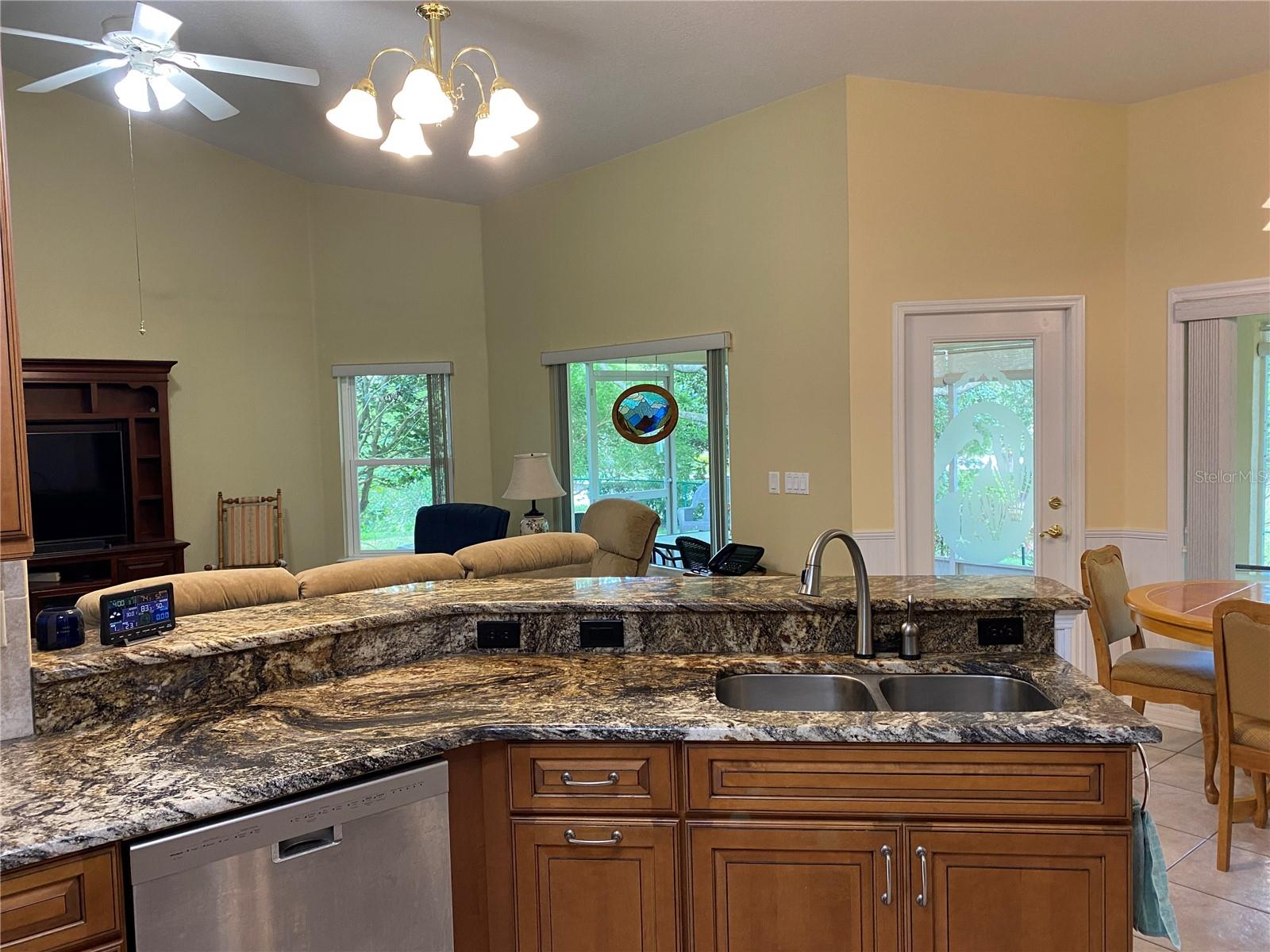 9224 WATER MEADOW CT