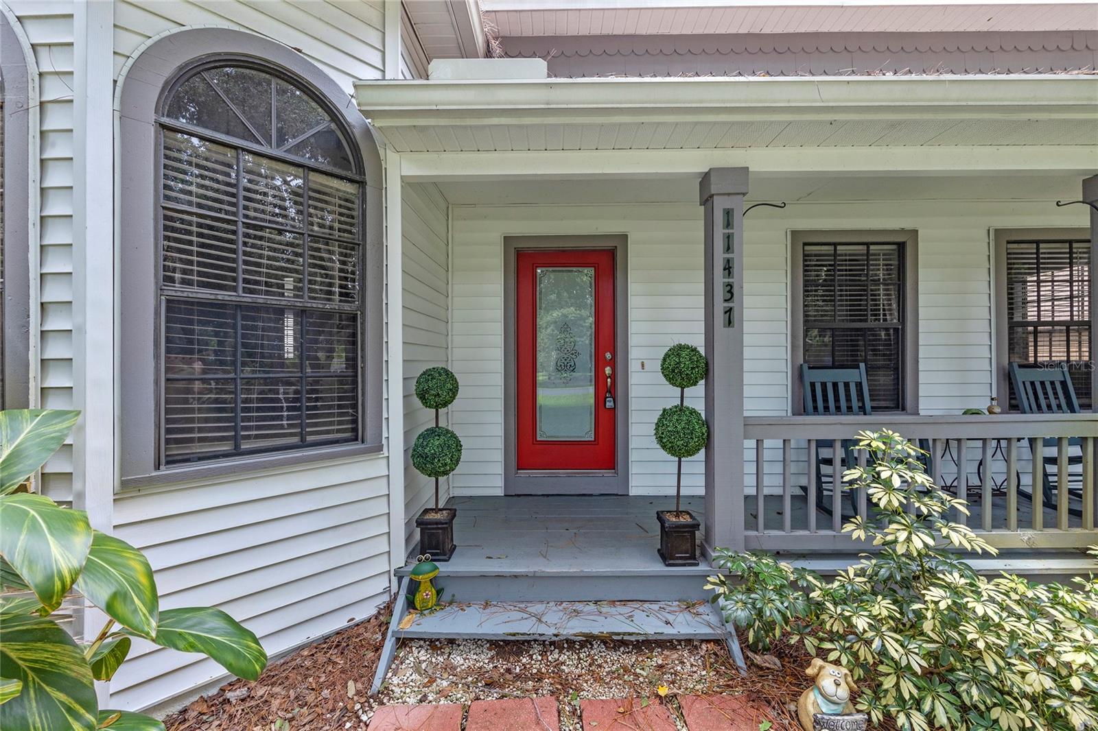 11437 NELLIE OAKS BND