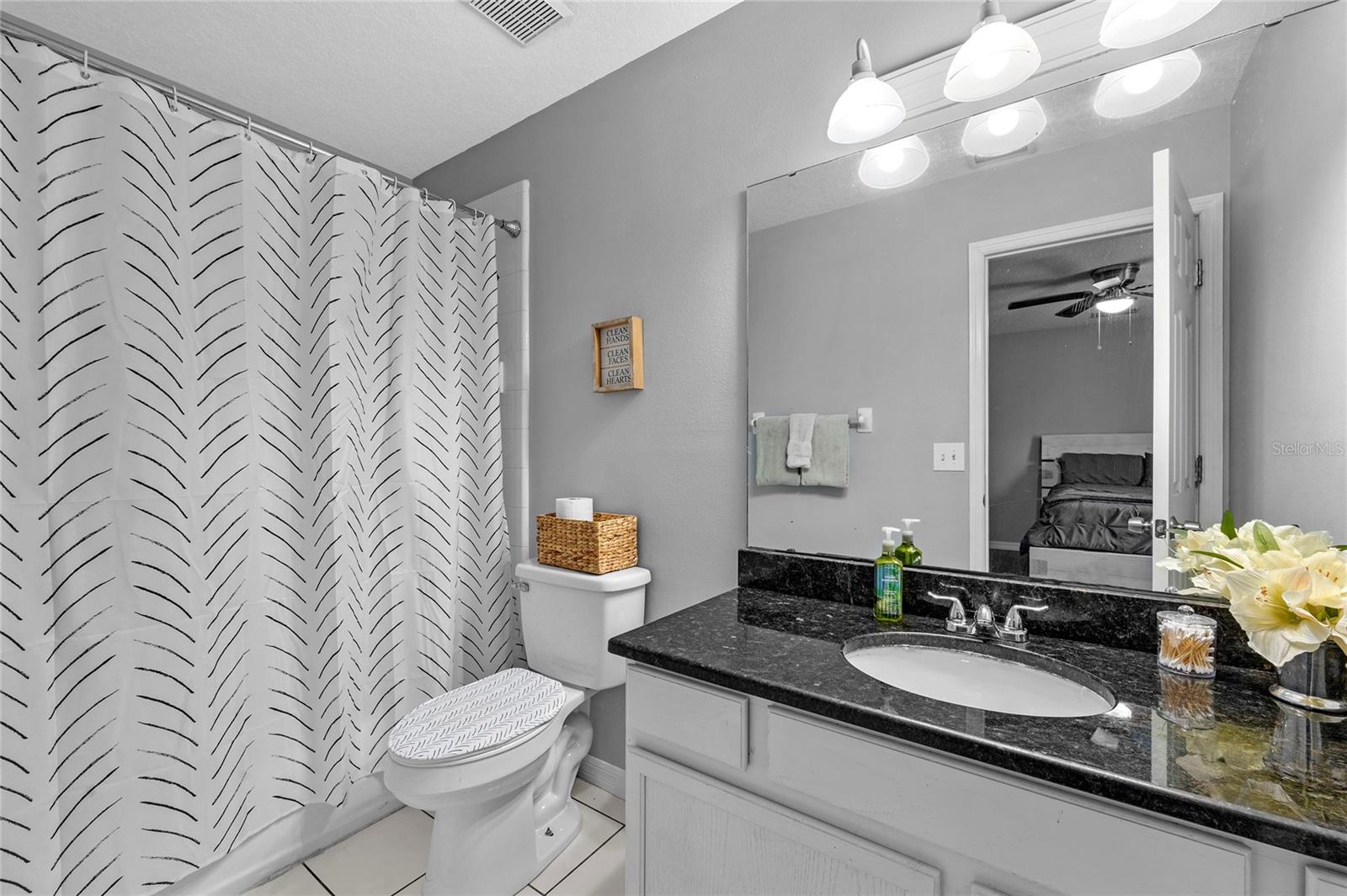 11437 NELLIE OAKS BND