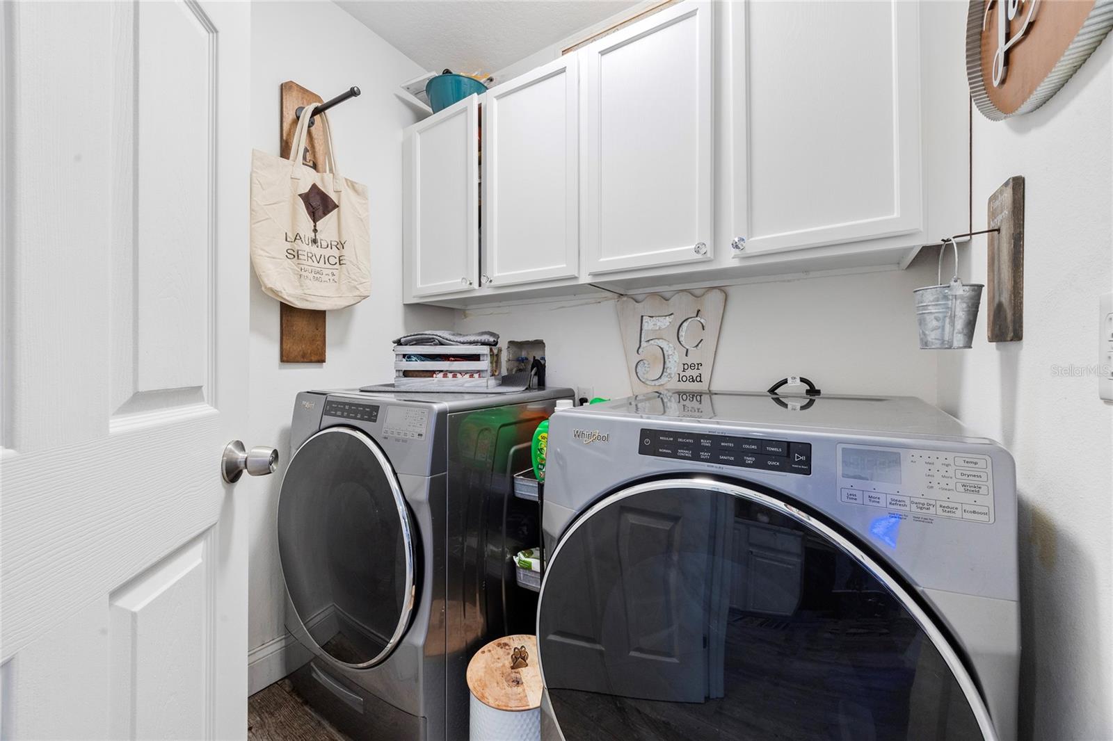 11437 NELLIE OAKS BND