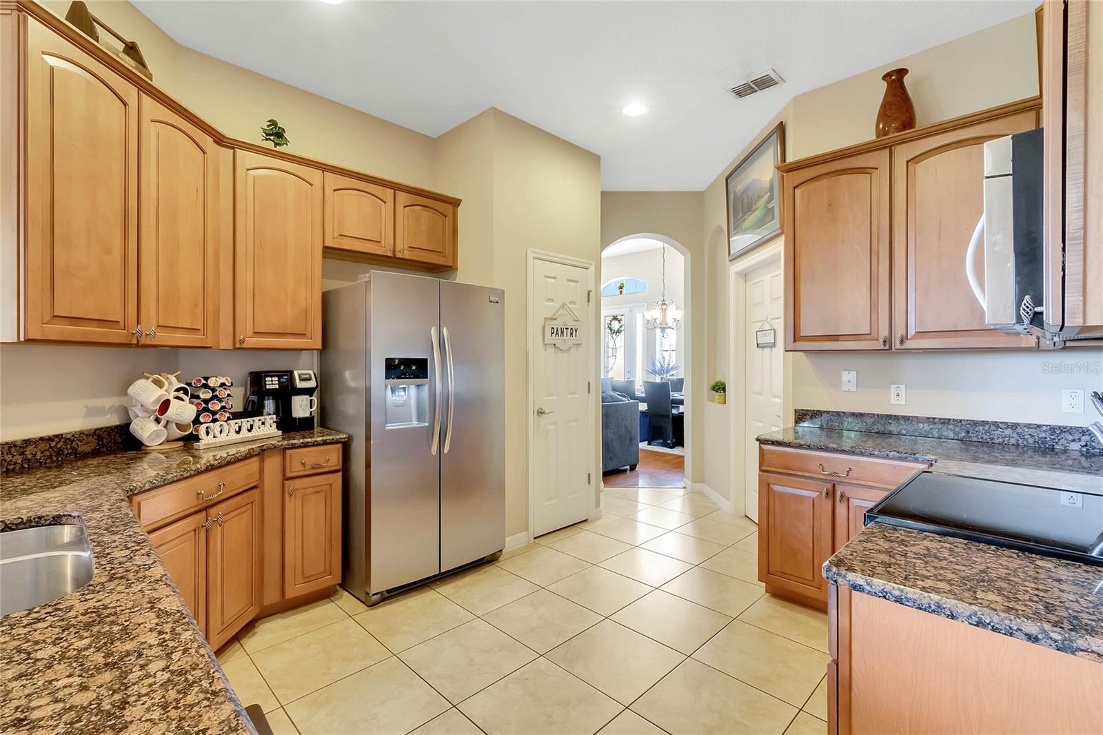 503 COURTLEA COVE AVE