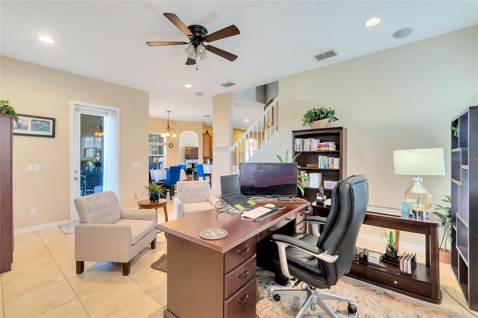 503 COURTLEA COVE AVE